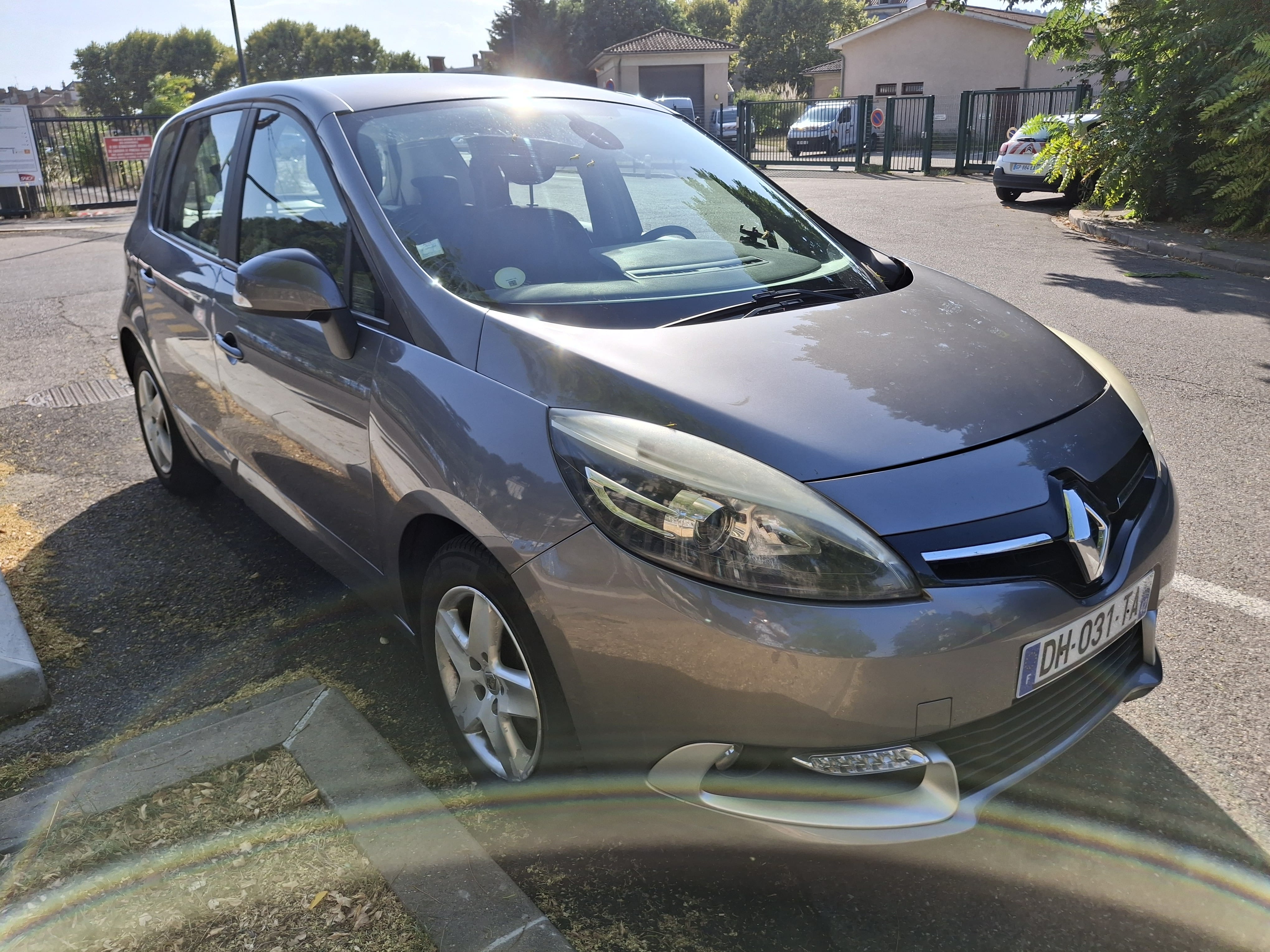 Renault Scenic 1.6 DCI 130 CV avec Régulateur de vitesse