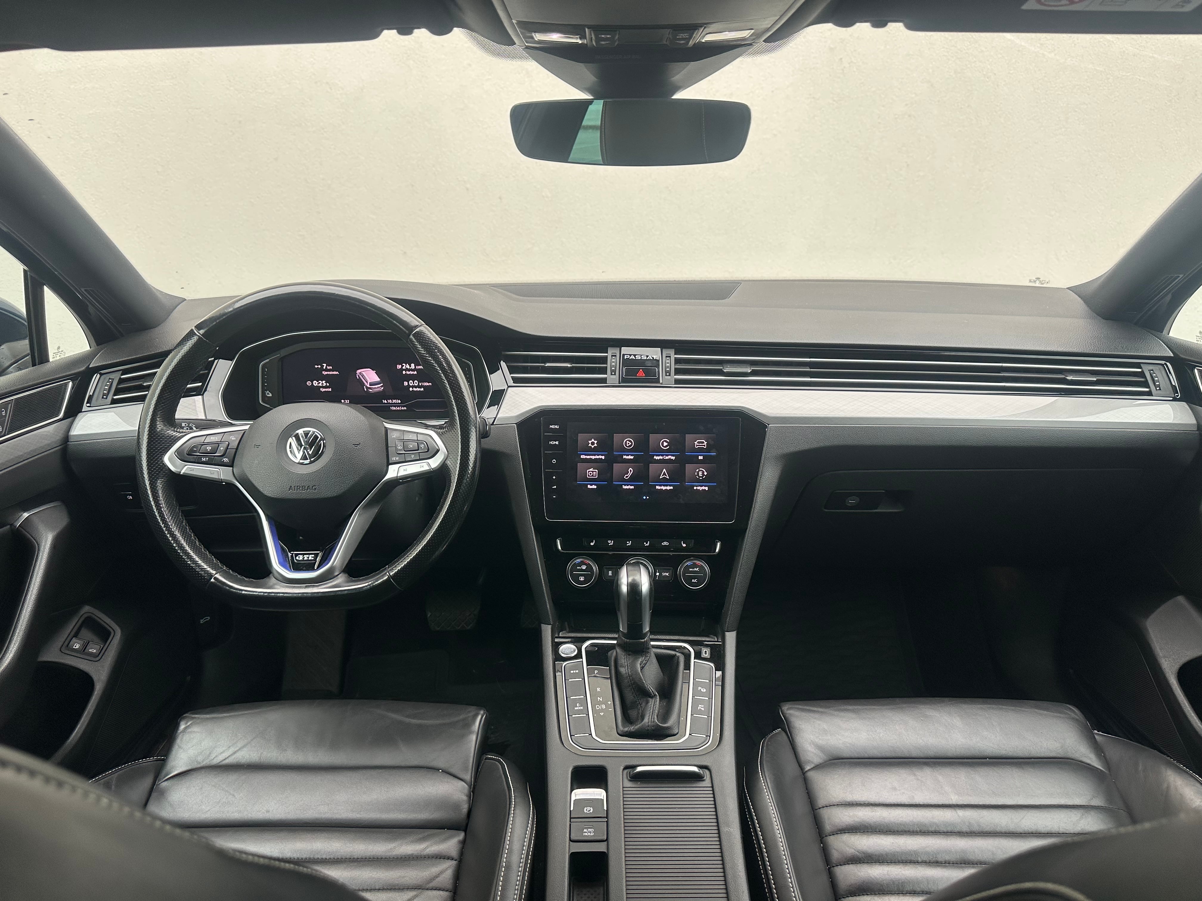 Volkswagen Passat SW GTE Hybrid med GPS