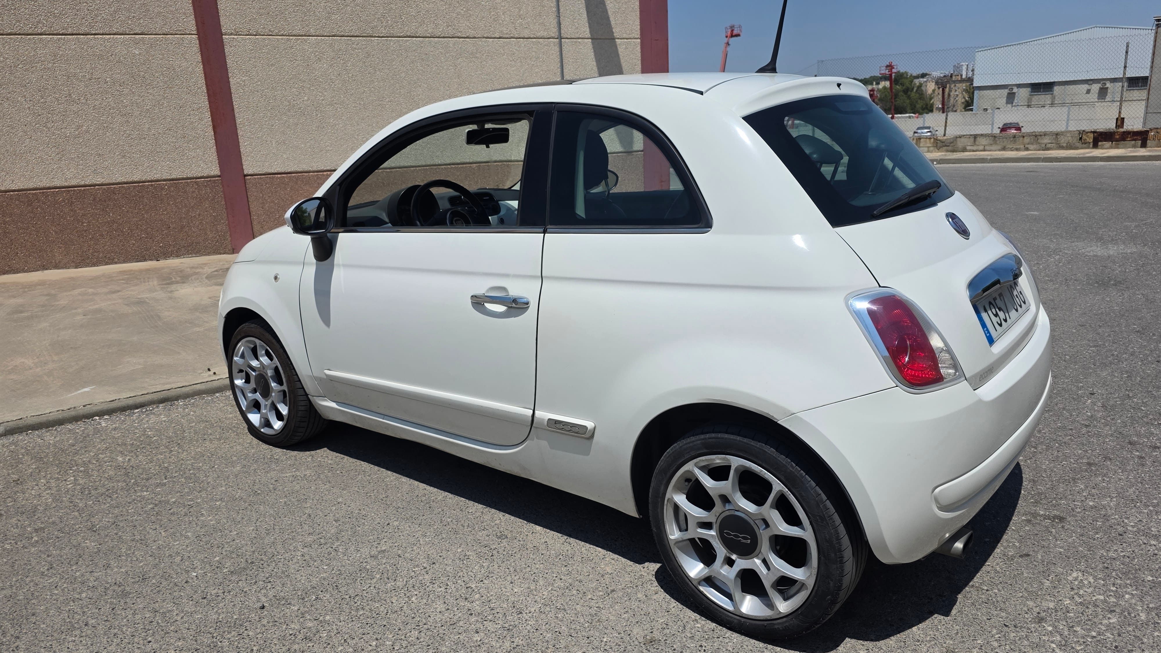 Fiat 500 1.2 gasolina con Aire acondicionado