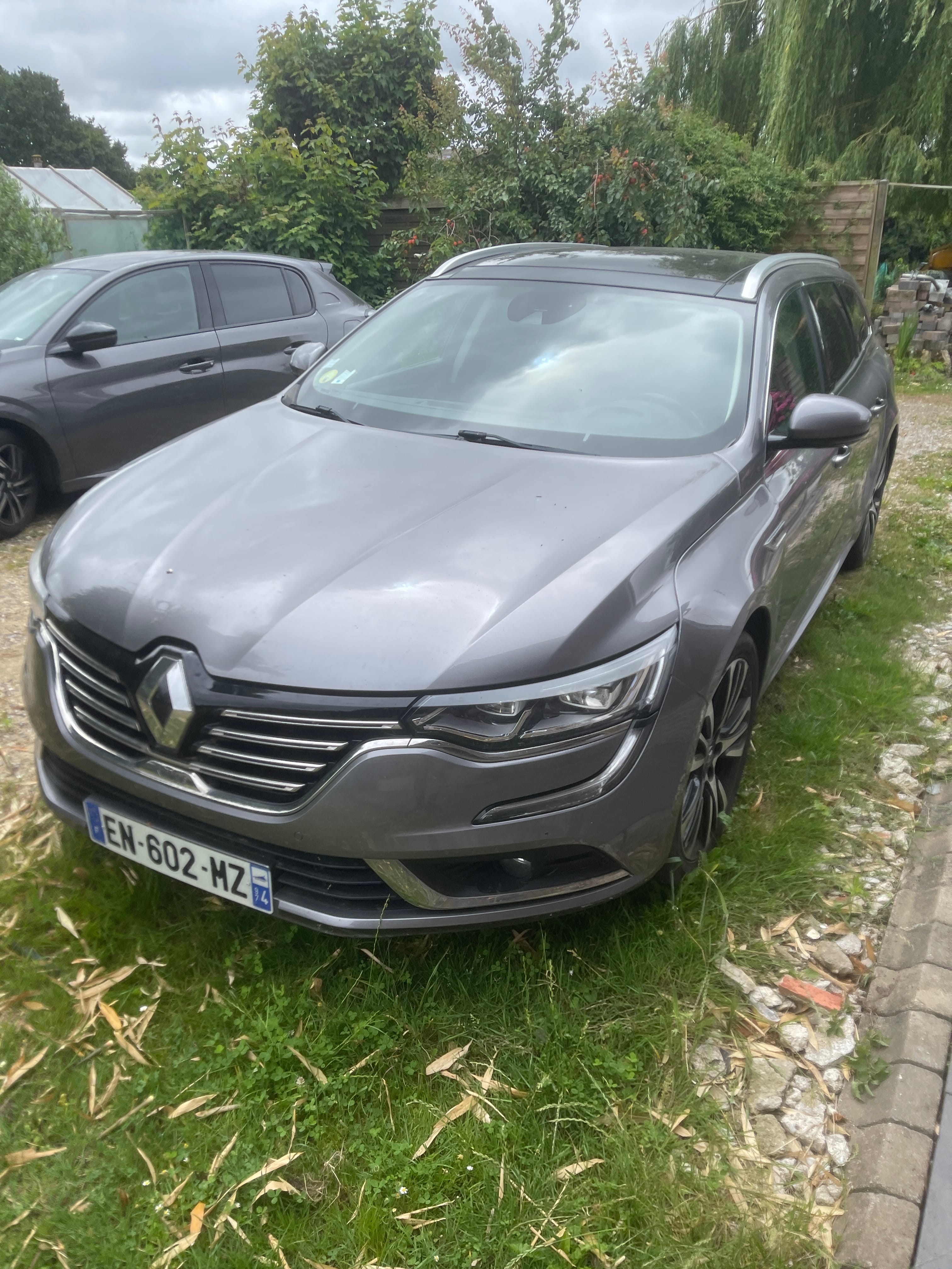 Renault Talisman Estate with Cruise control