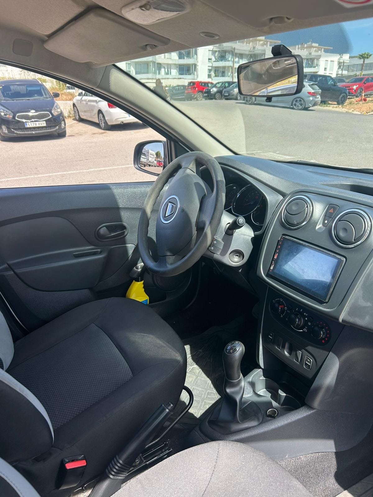 Dacia Sandero 1.0 con Cámara de marcha atrás