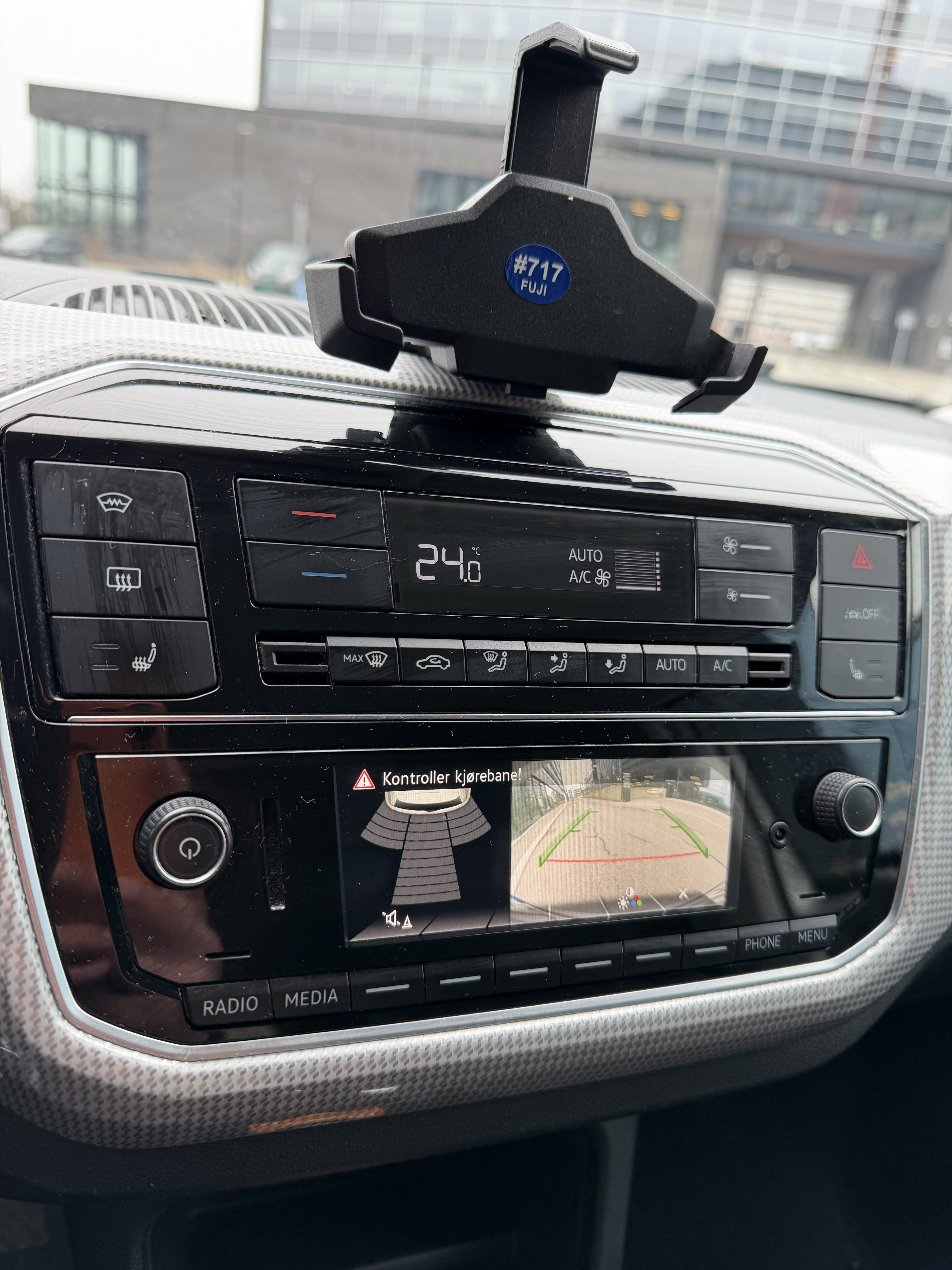 Volkswagen e-Up ! med USB ladeuttak