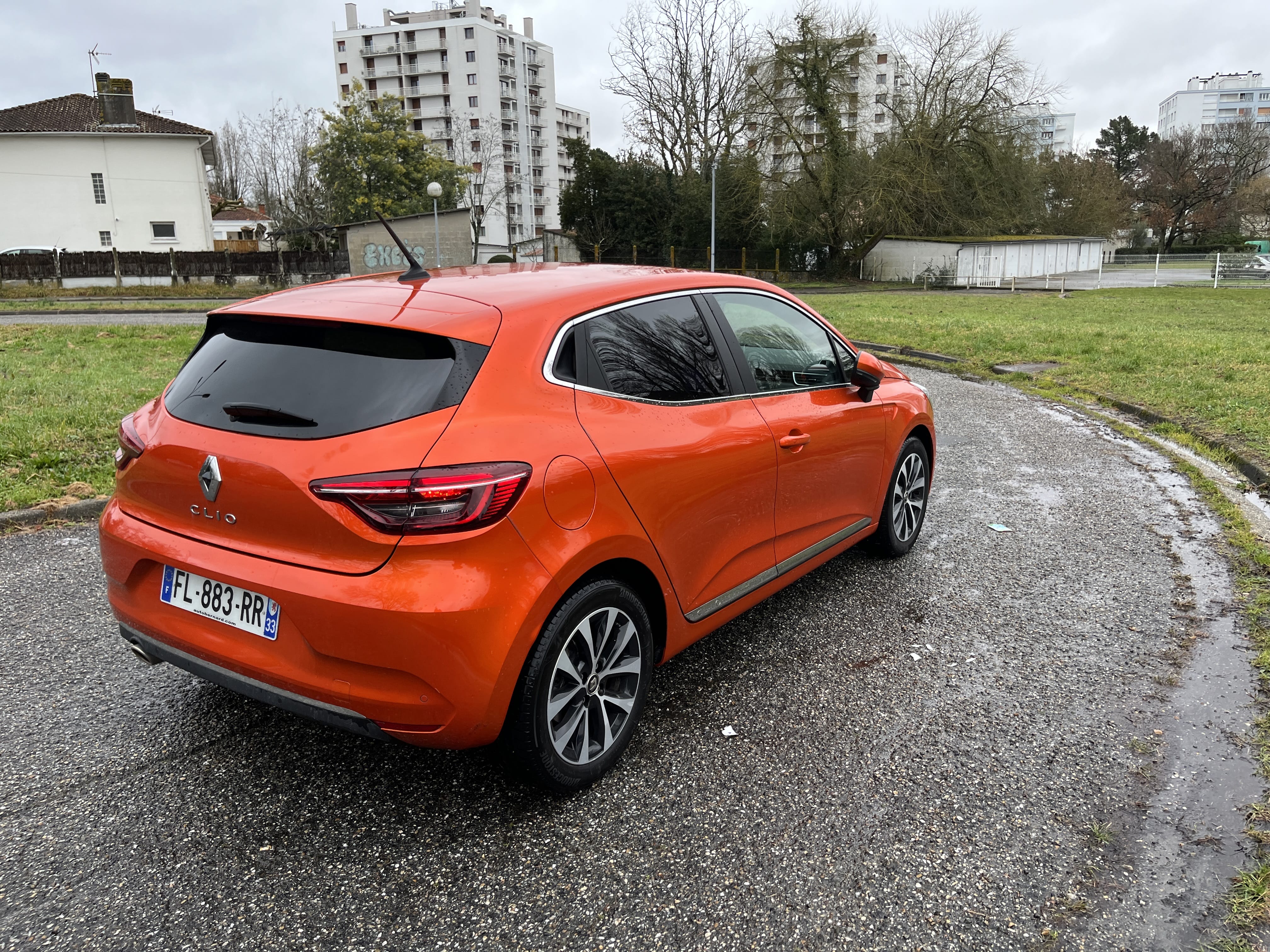 Renault Clio Intense boîte auto mit Rückfahrkamera