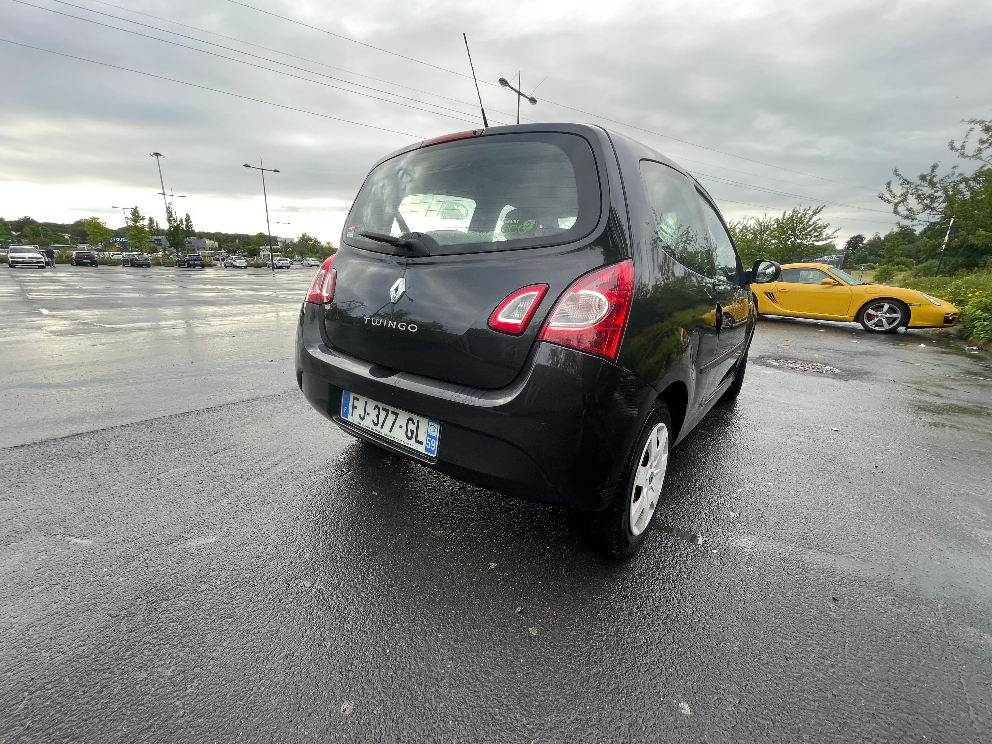 Renault Twingo III 1.2 avec Audio Bluetooth