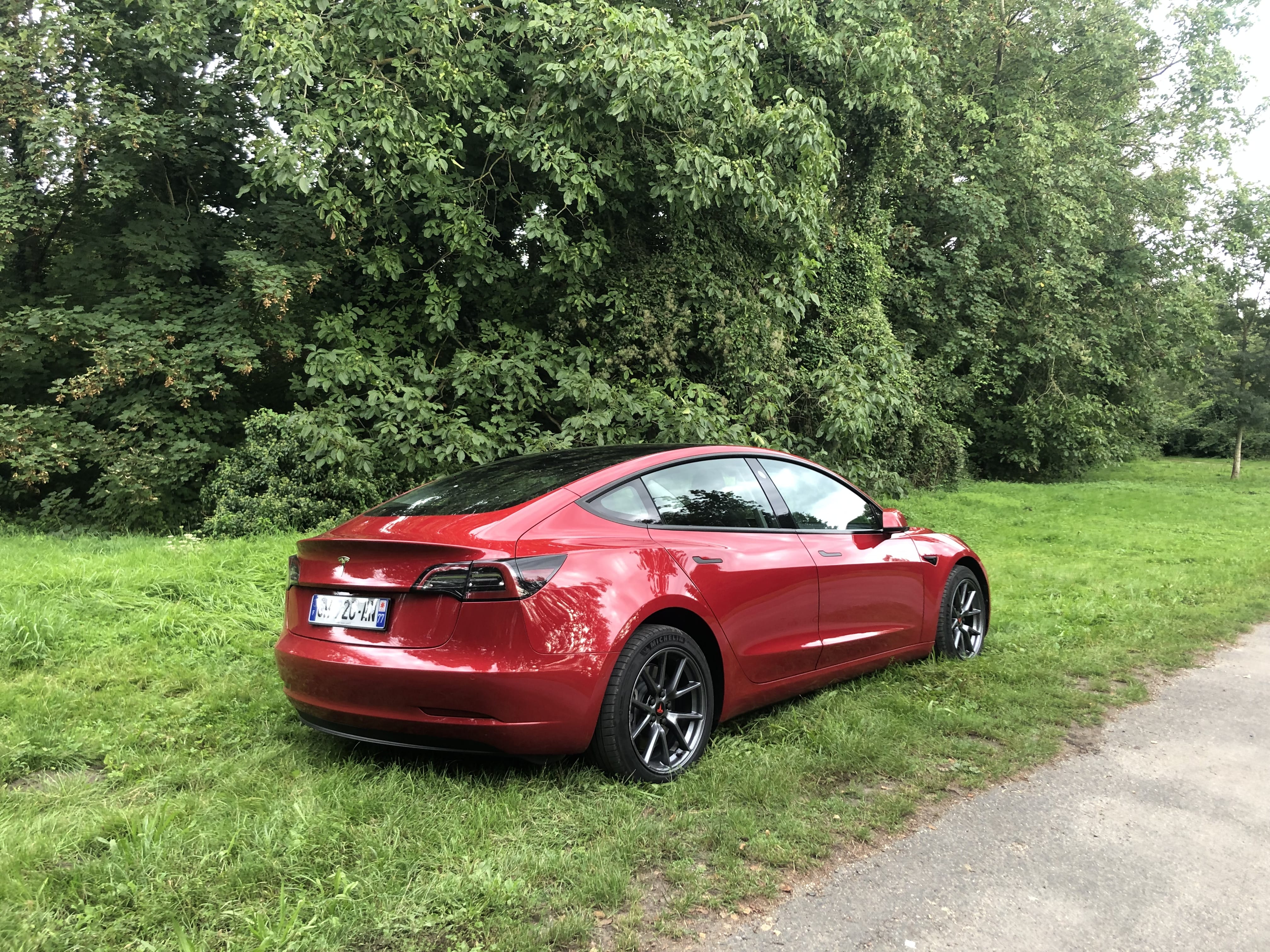 Tesla Model 3 Recharges incluses avec Régulateur de vitesse