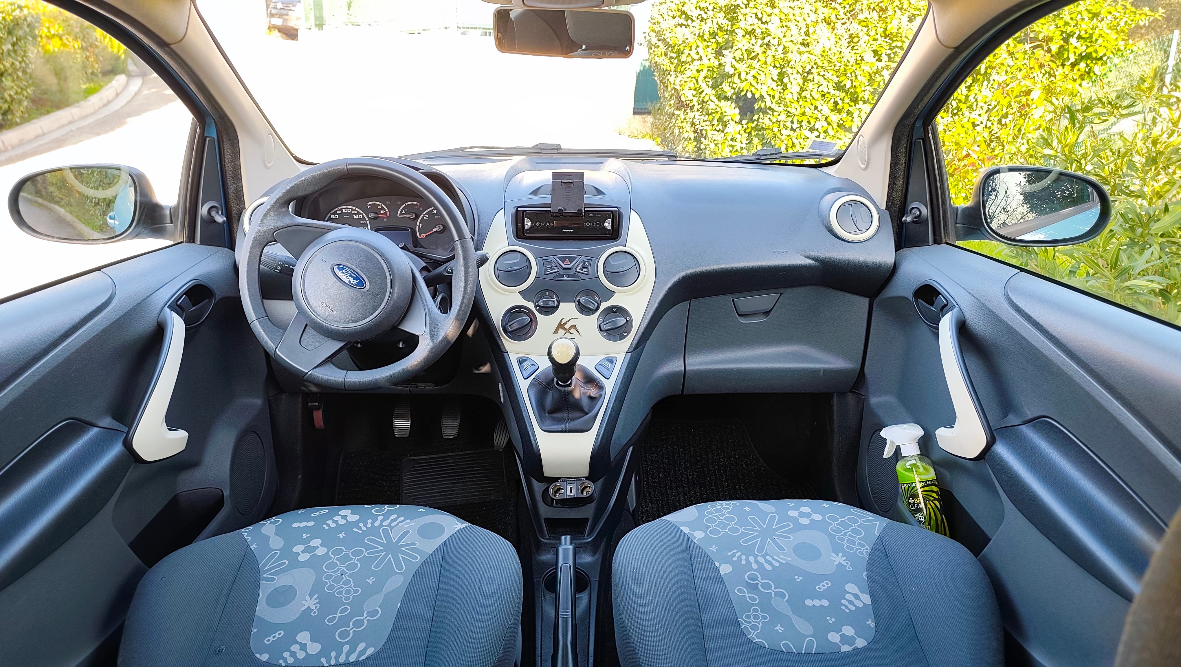 Ford Ka 1.2 69cv avec Audio Bluetooth