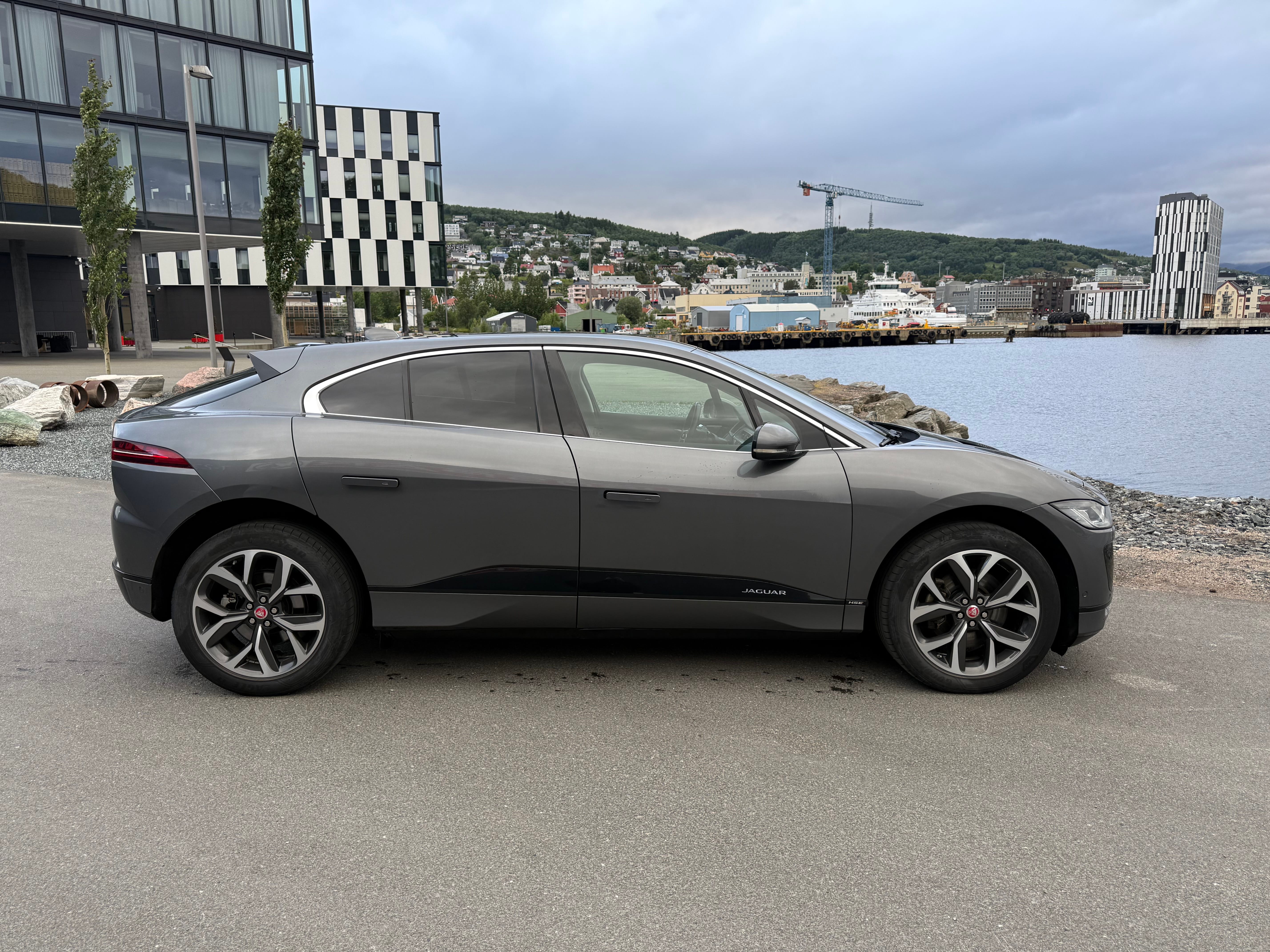 Jaguar I-Pace EV400 HSE med Aircondition