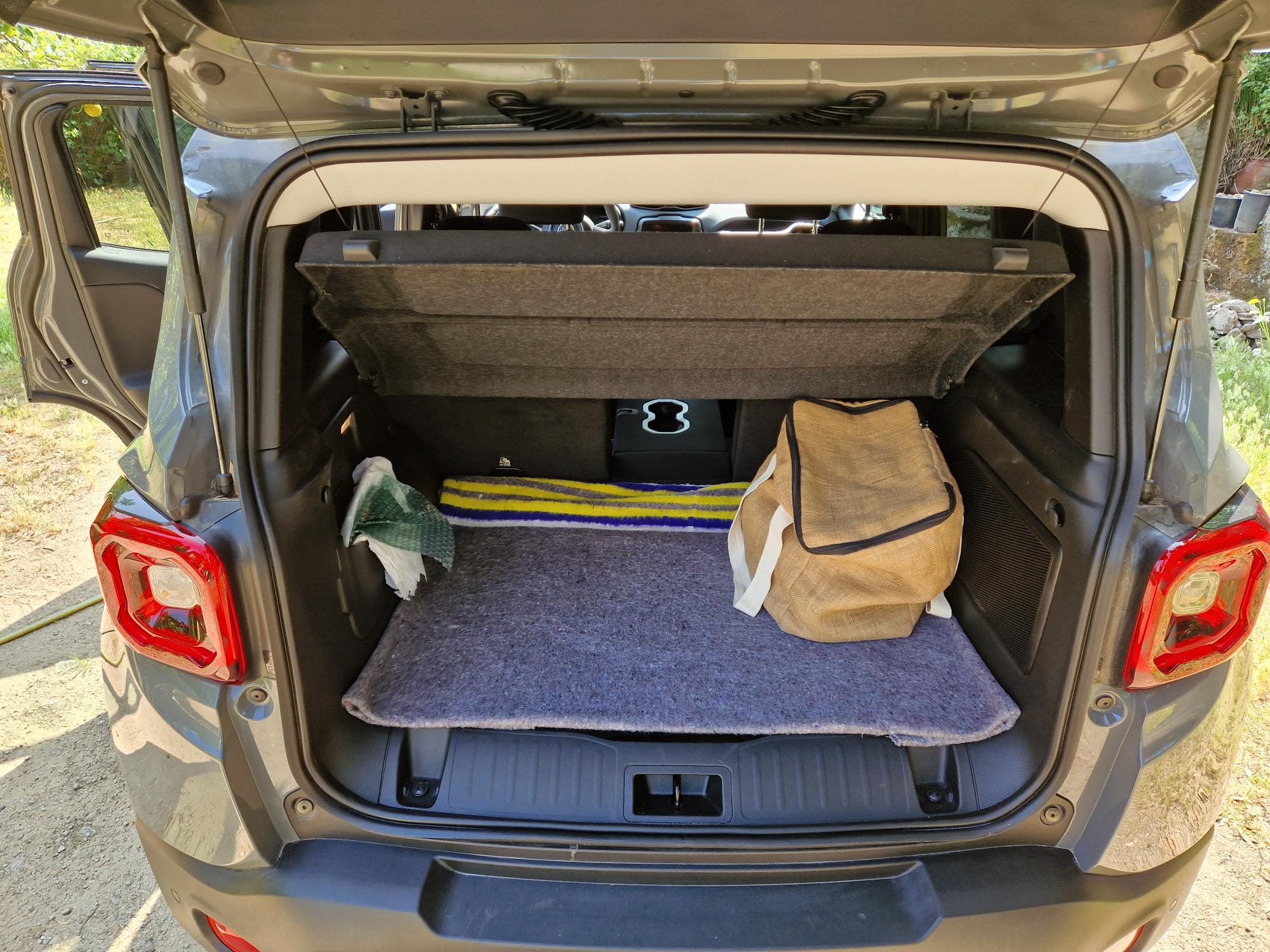 Jeep Renegade Upland avec Entrée audio / iPod