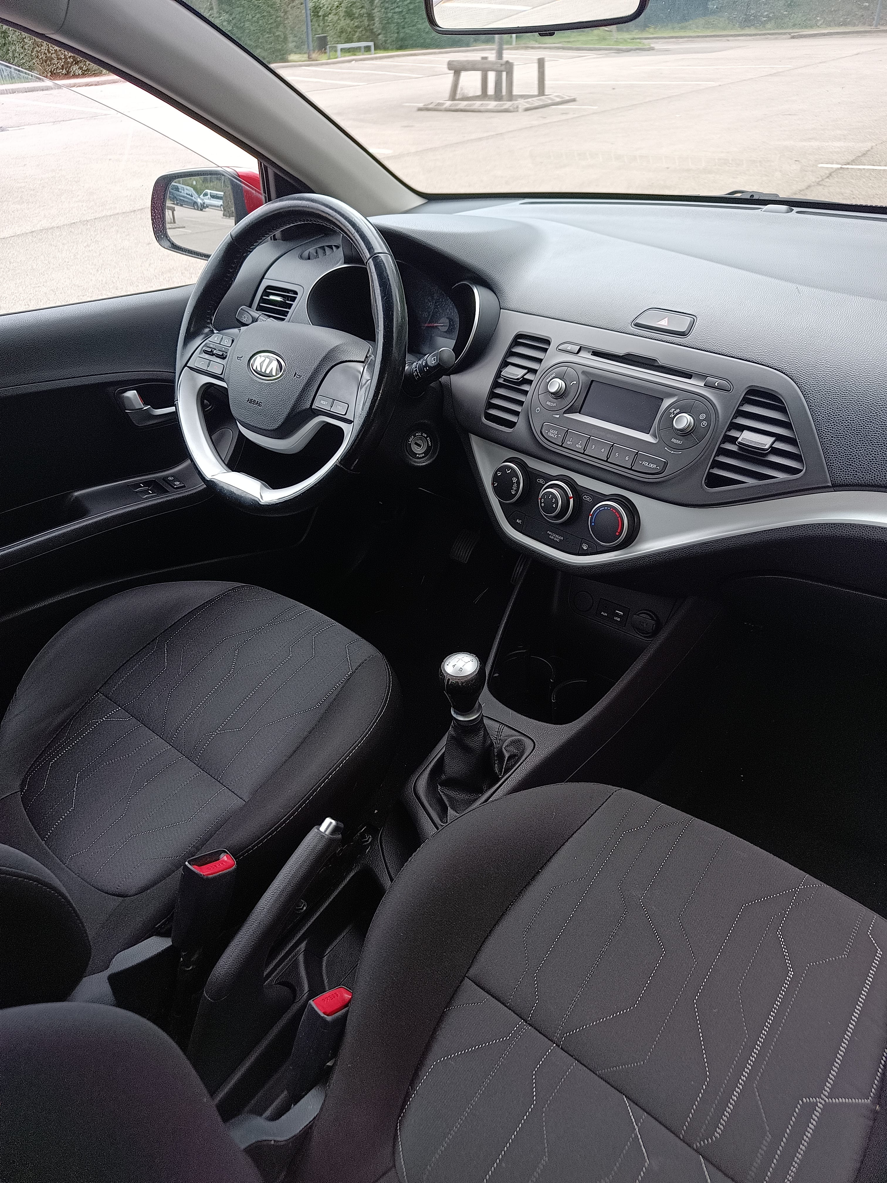 Kia Picanto avec Entrée audio / iPod