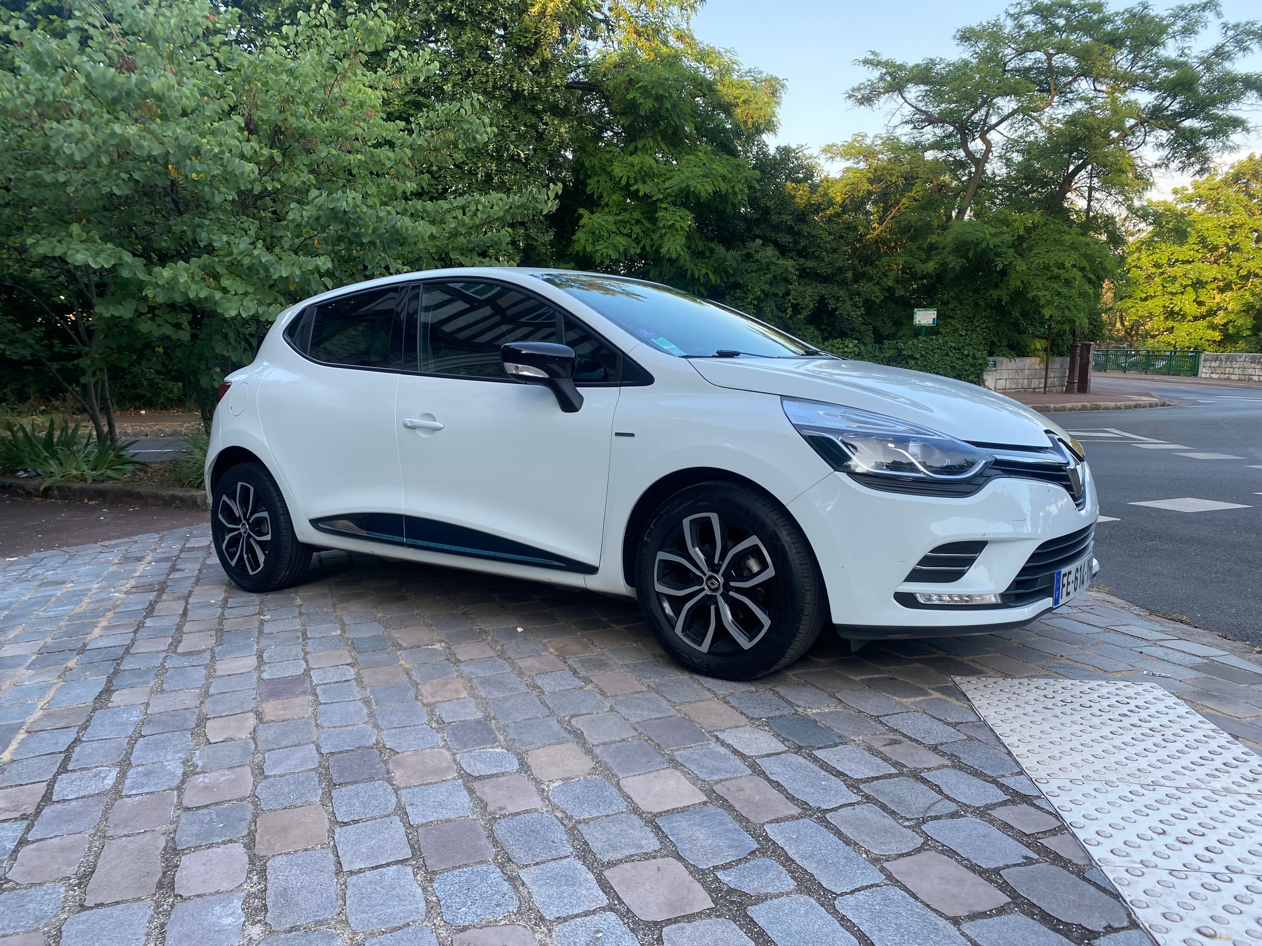 Renault Clio Pont de sevré / Billancourt Métro 9 / Bluetooth avec Régulateur de vitesse