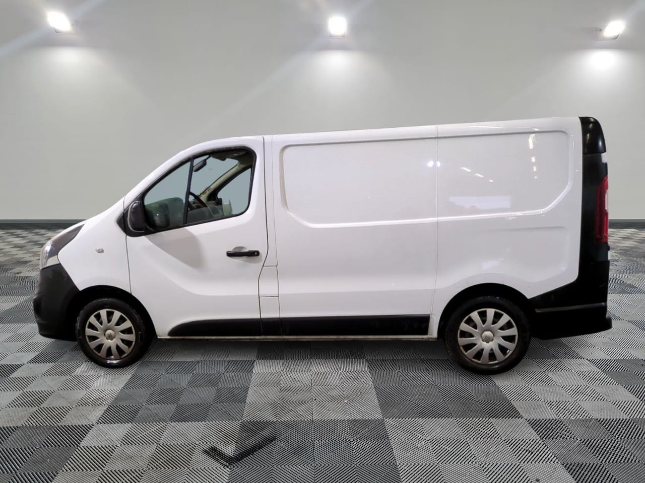 Opel Vivaro Avec diable avec Climatisation