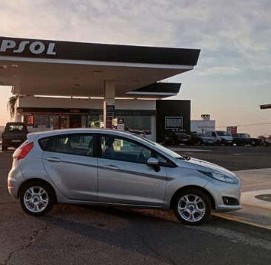 Ford Fiesta con Entrada de Audio/iPod