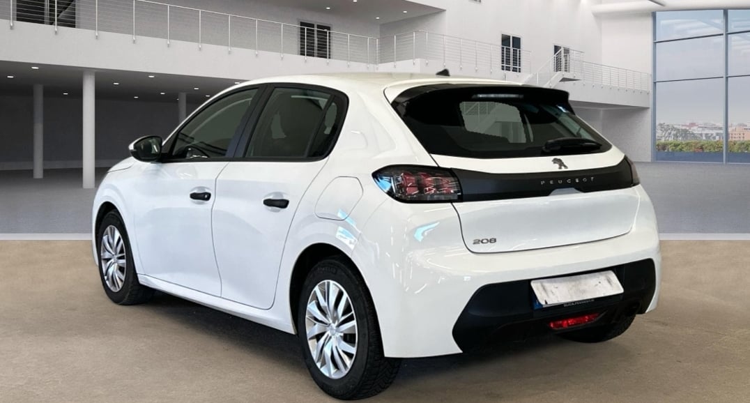 Peugeot 208 II HDI avec GPS