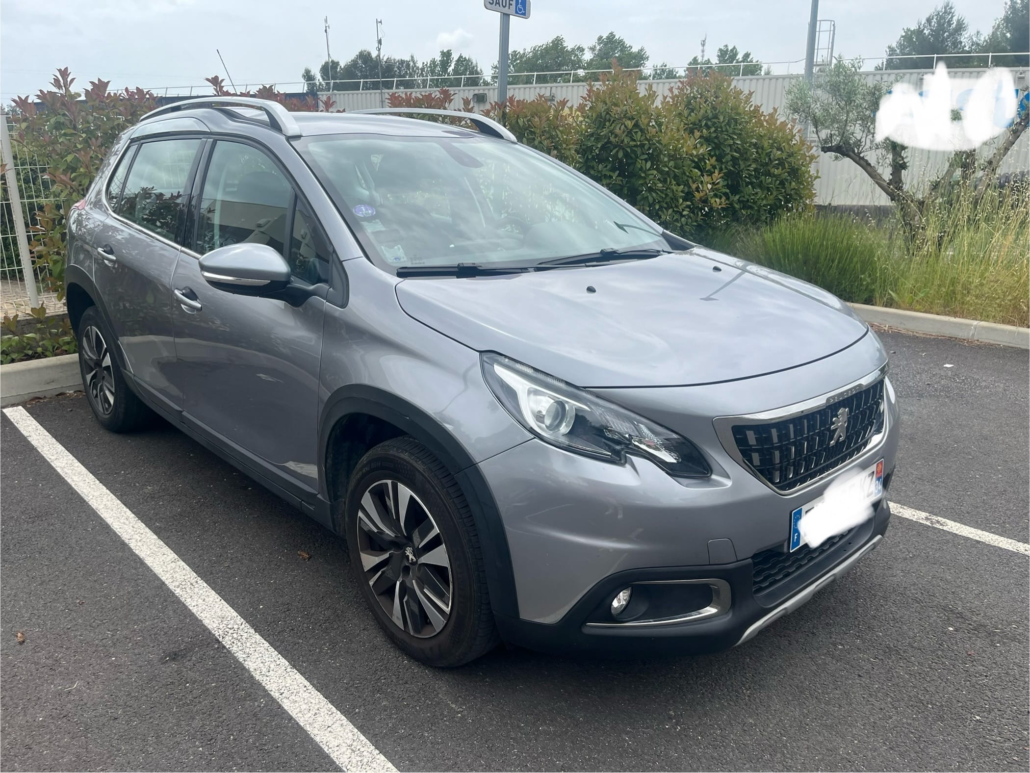 Peugeot 2008, 2017, Essence 95