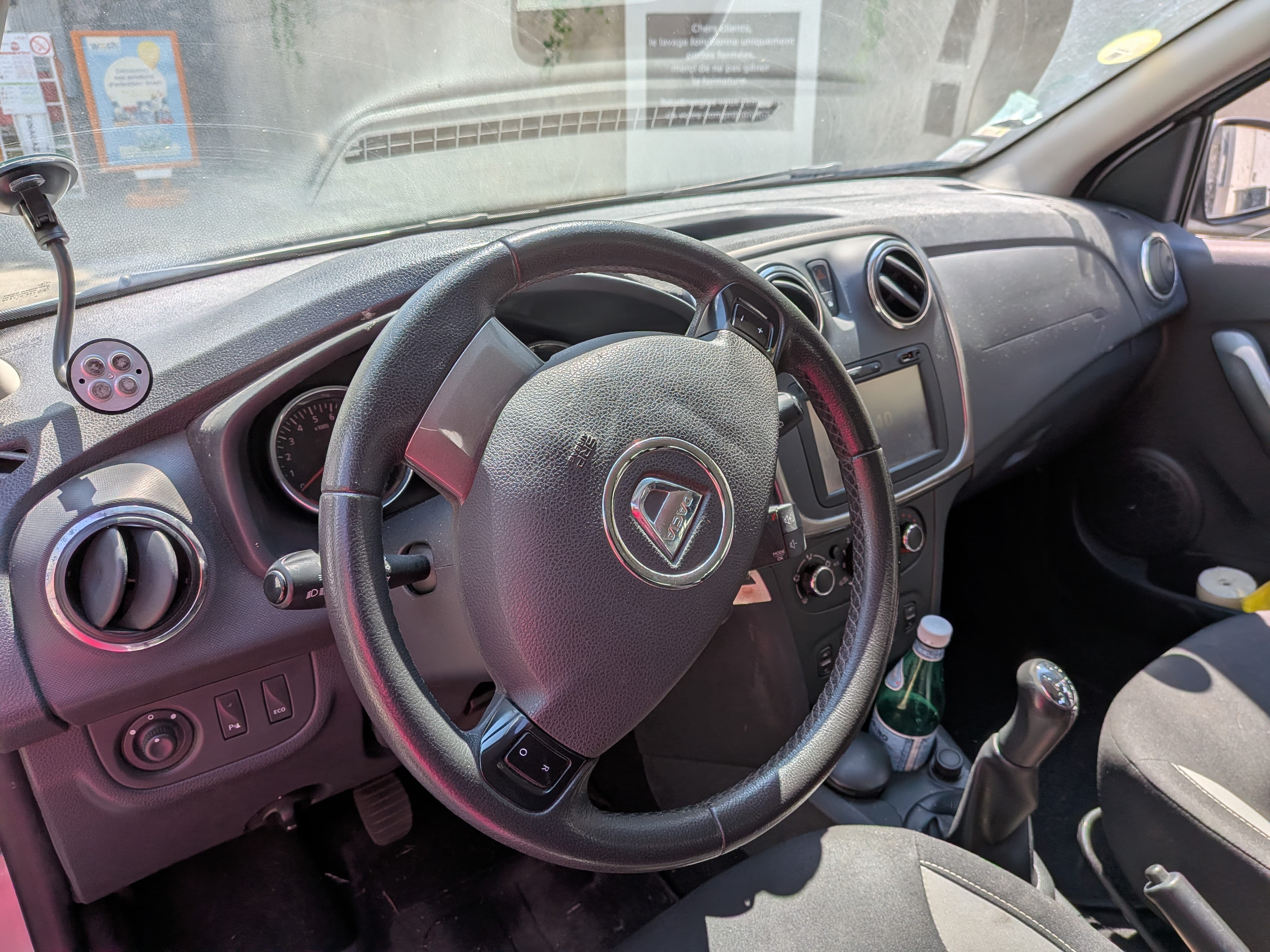 Dacia Sandero avec GPS