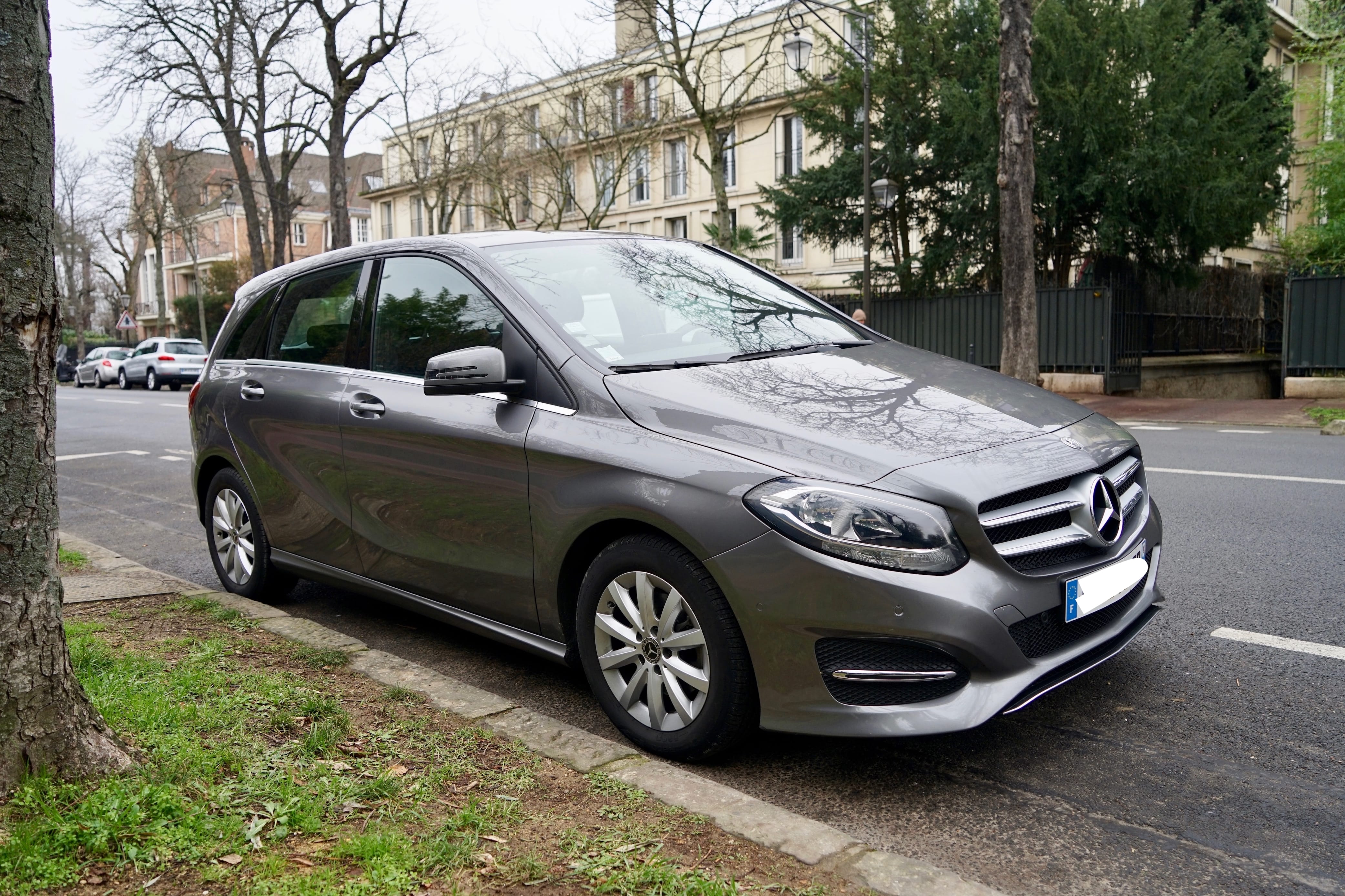 Mercedes-Benz Classe B avec Entrée audio / iPod