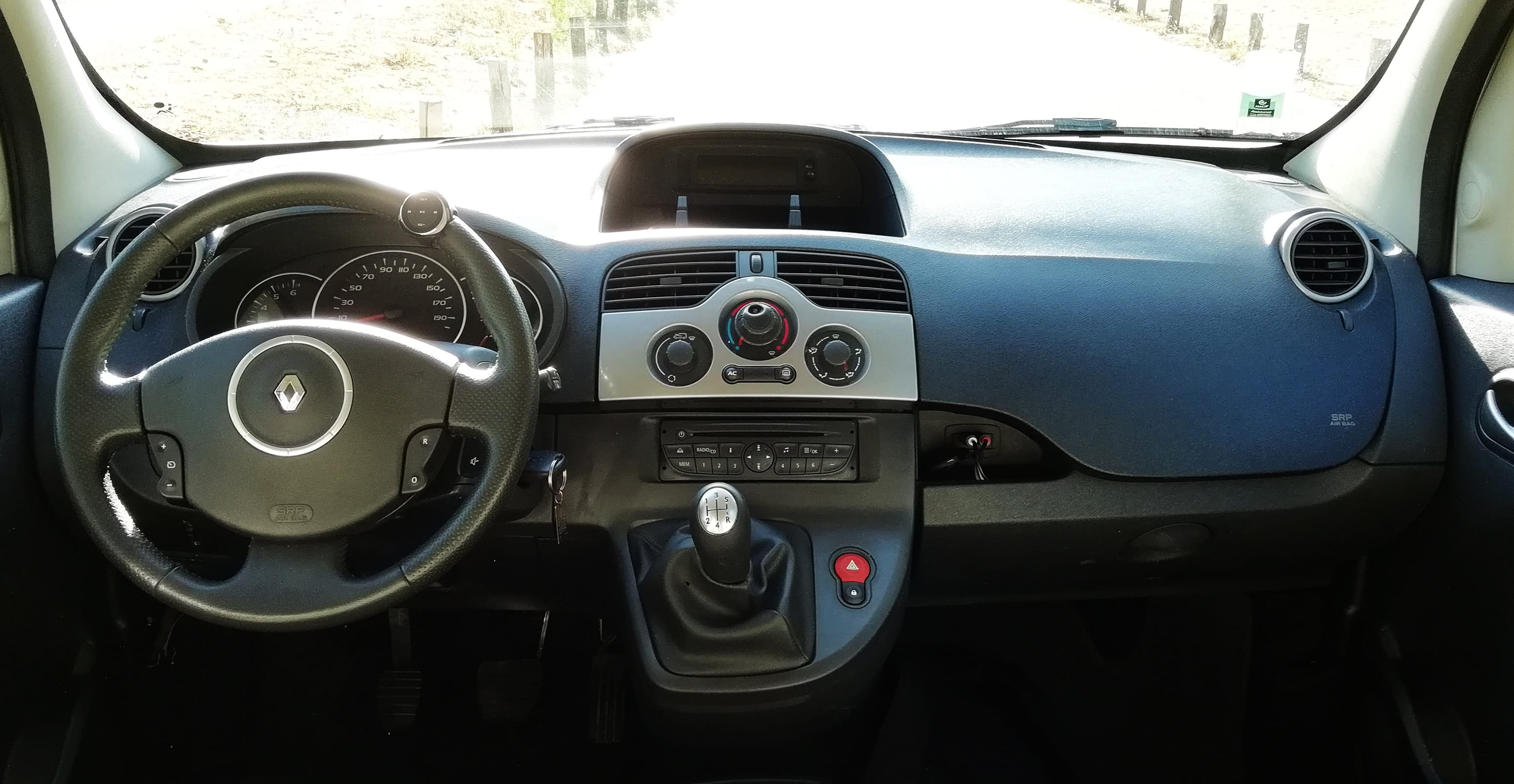 Renault Kangoo 5 places - Très grand coffre