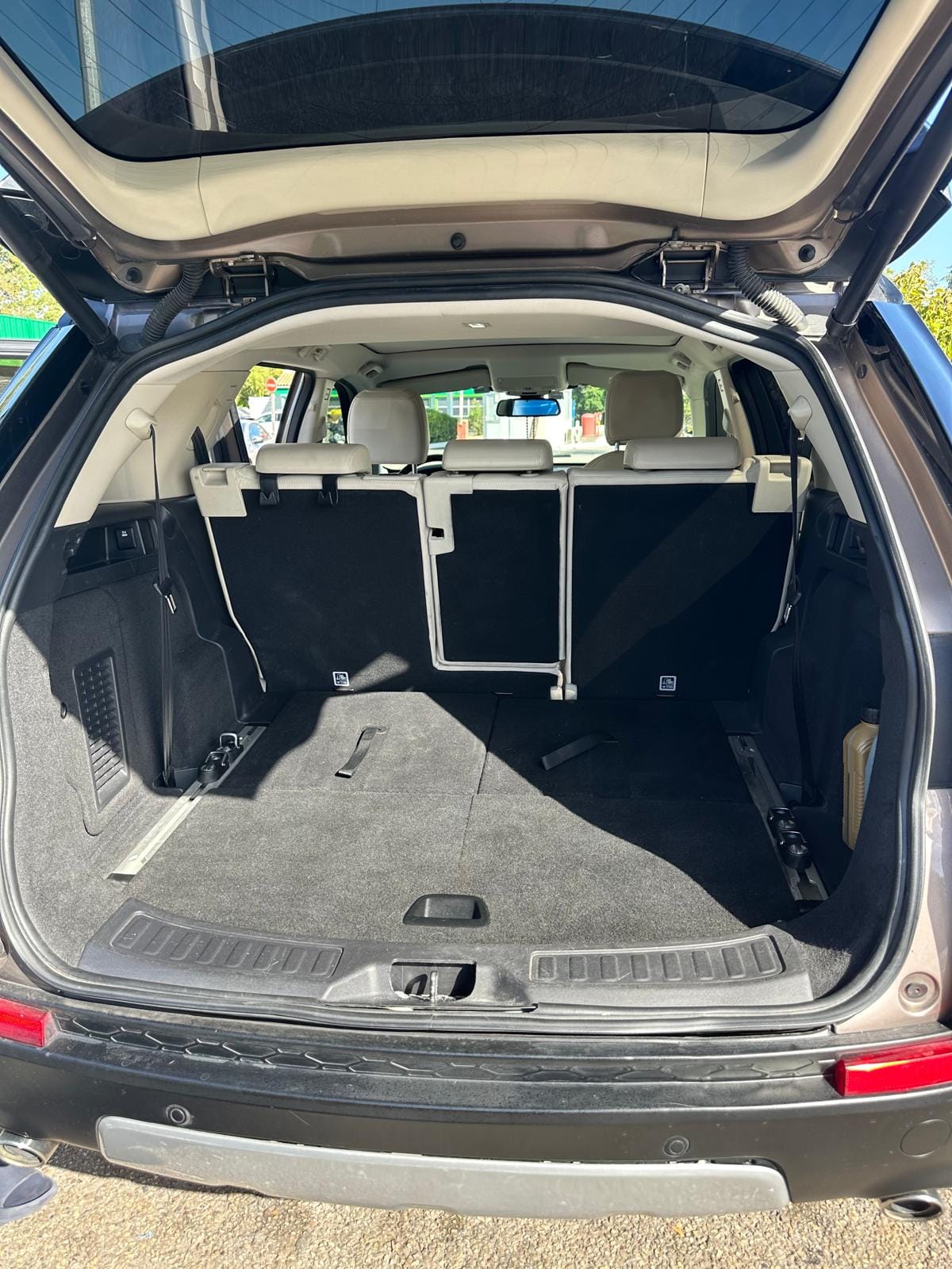 Land-Rover Discovery Sport SE avec Régulateur de vitesse