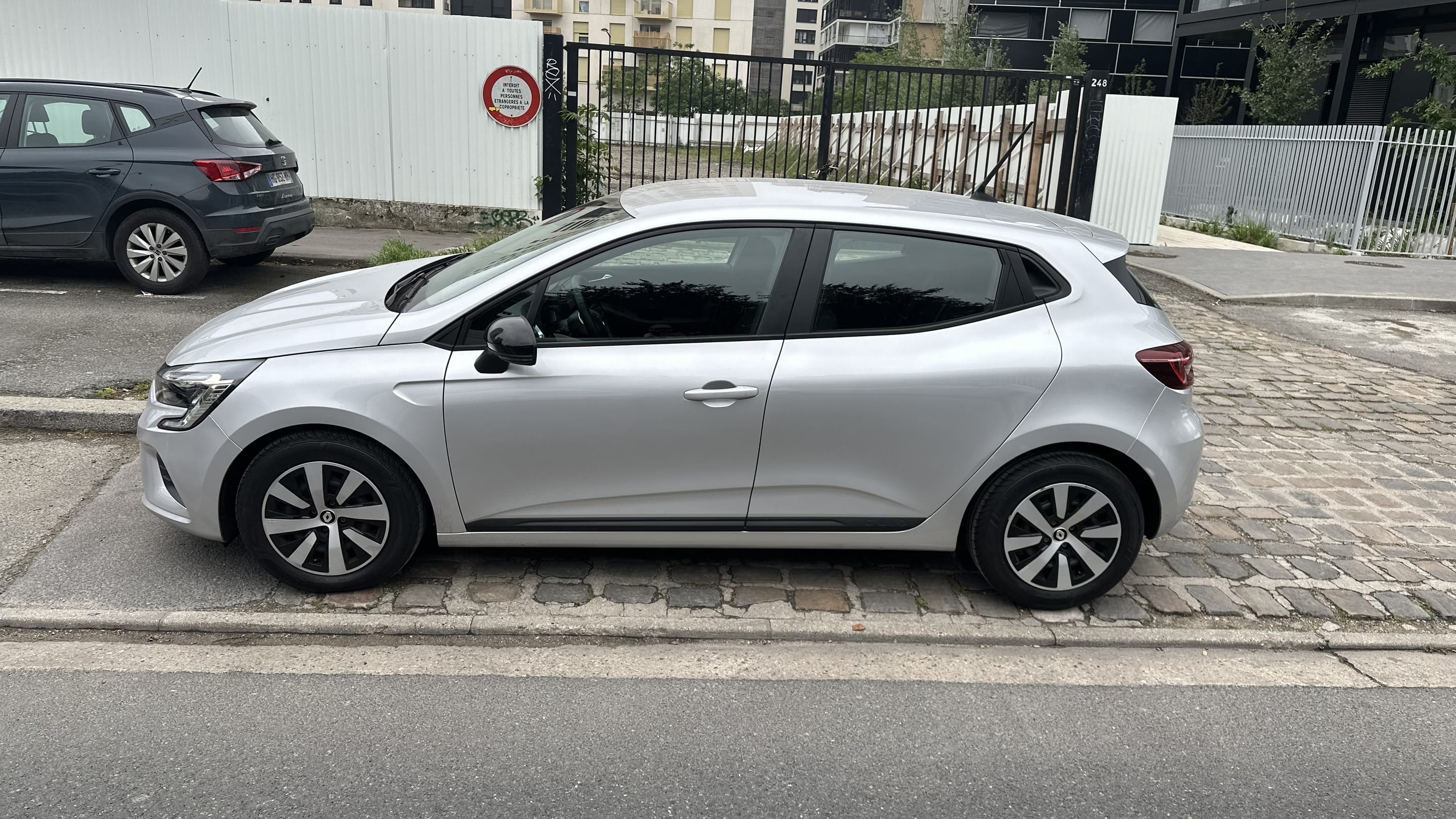Renault Clio avec Climatisation