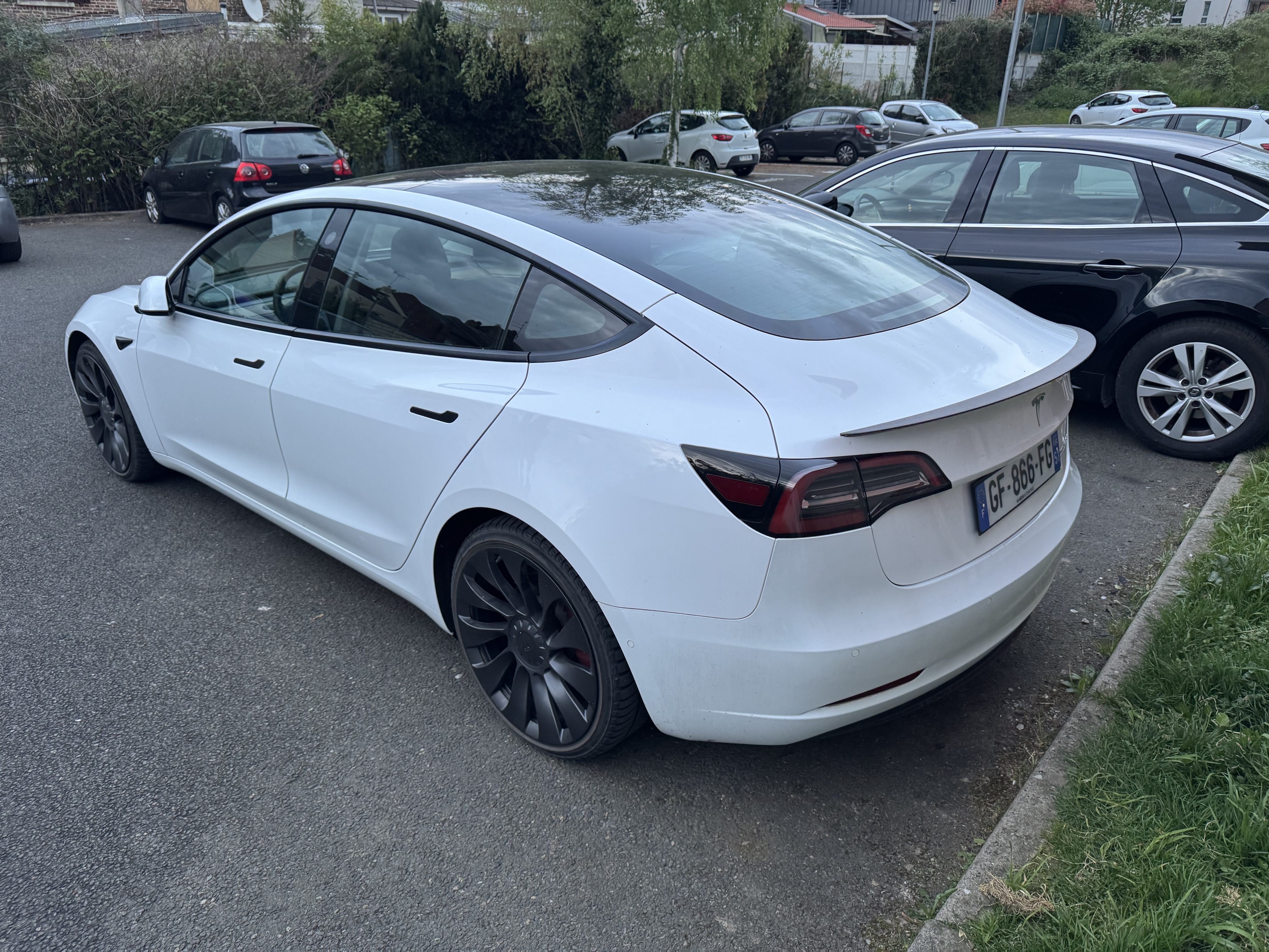 Tesla Model 3 Performance avec Caméra de recul