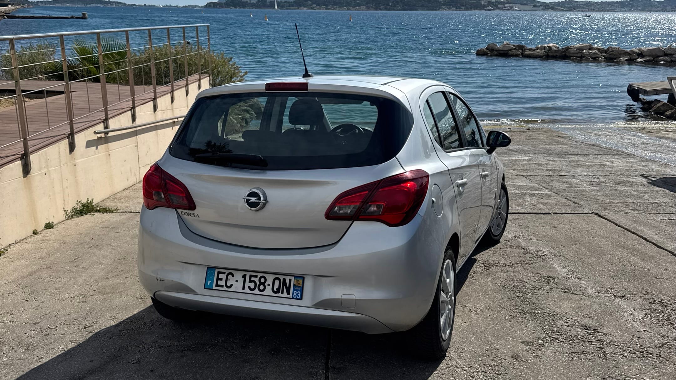 Opel Corsa avec Climatisation