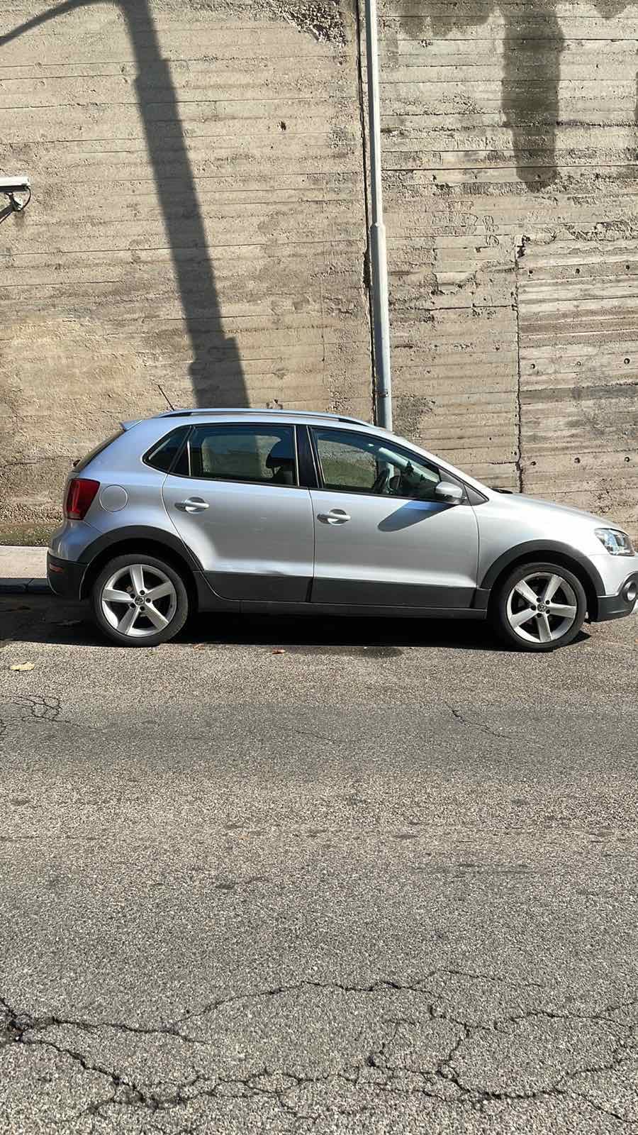 Volkswagen Cross Polo 1.2 Super/Benzin mit Klimaanlage