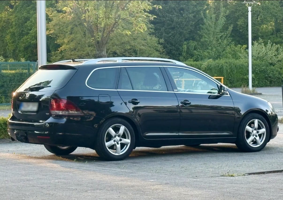 Volkswagen Golf avec Climatisation