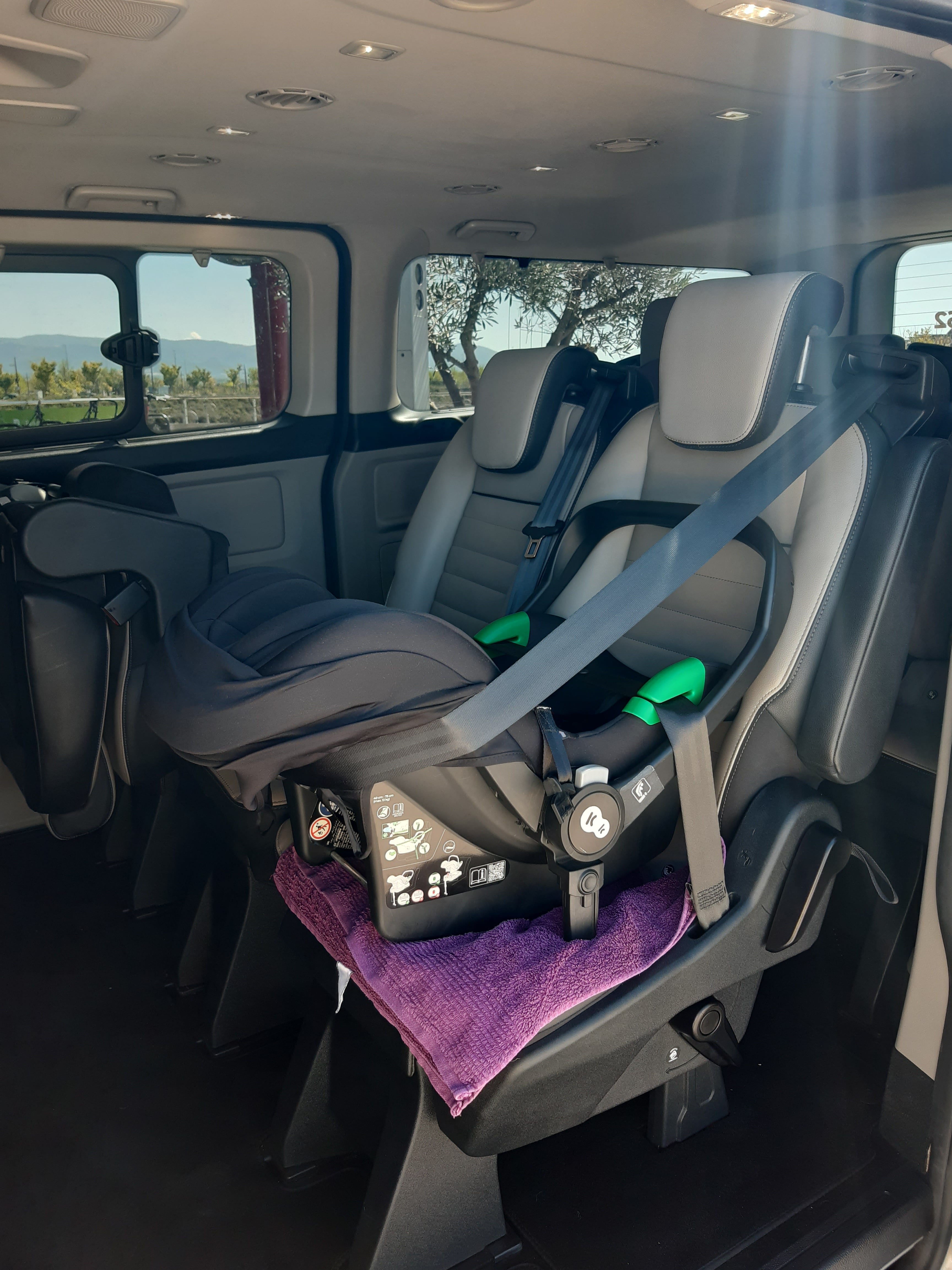 Ford Grand Tourneo avec Audio Bluetooth