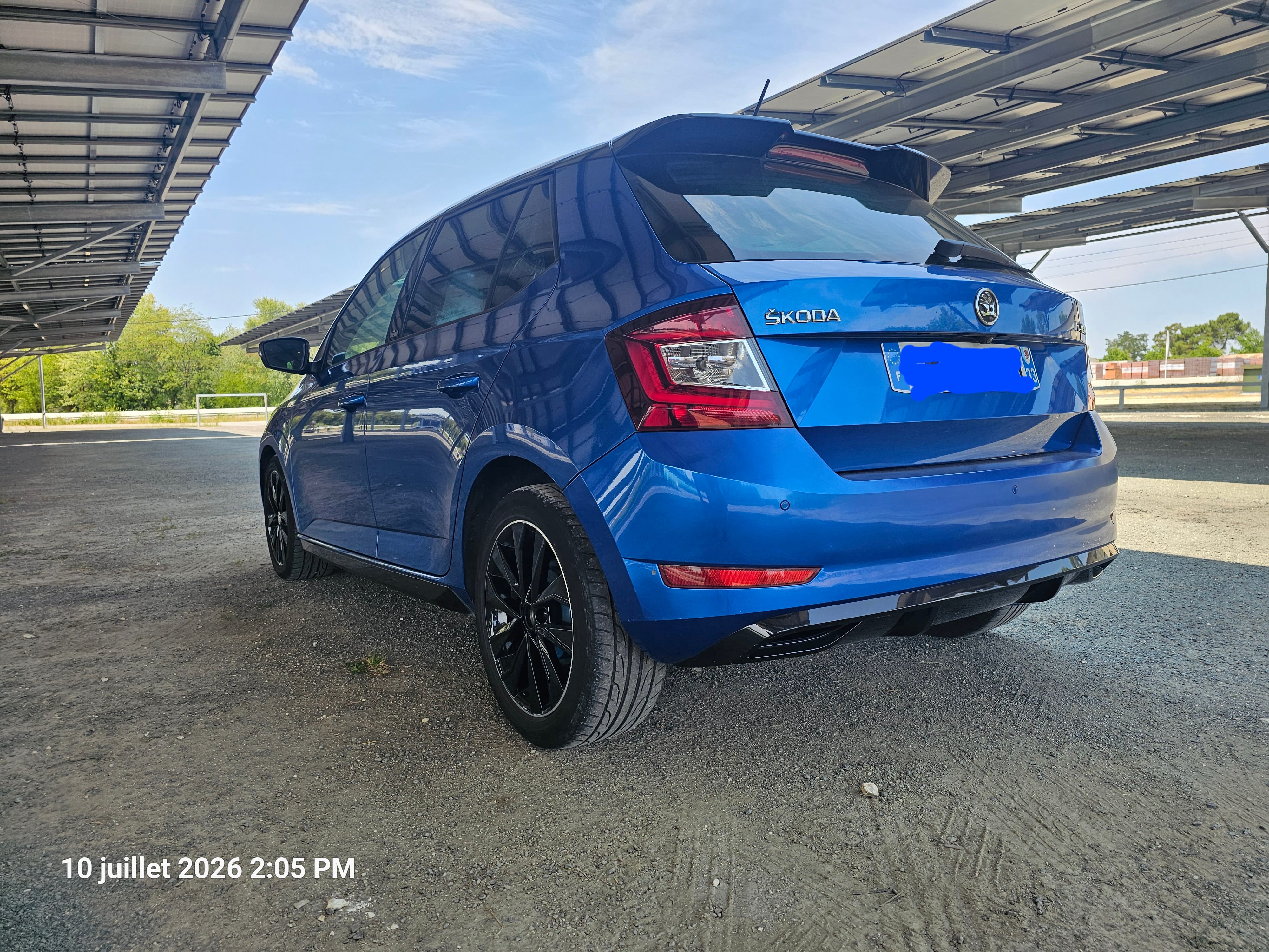 Skoda Fabia avec Caméra de recul