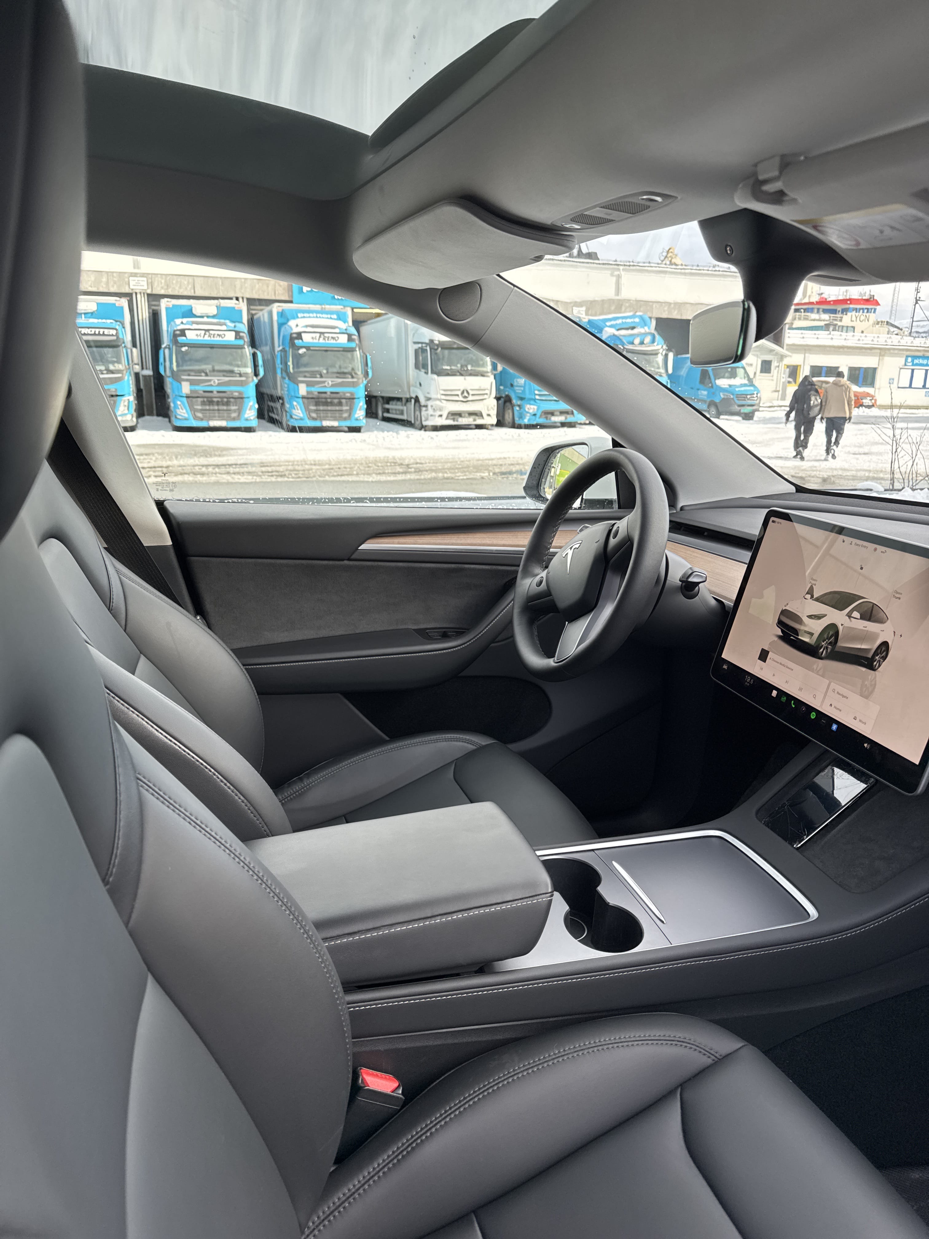 Tesla Model Y Long Range met Cruise control