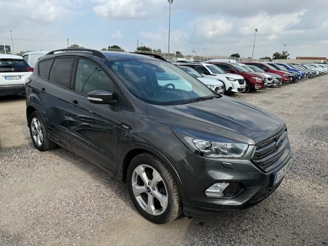 Ford Kuga avec Climatisation