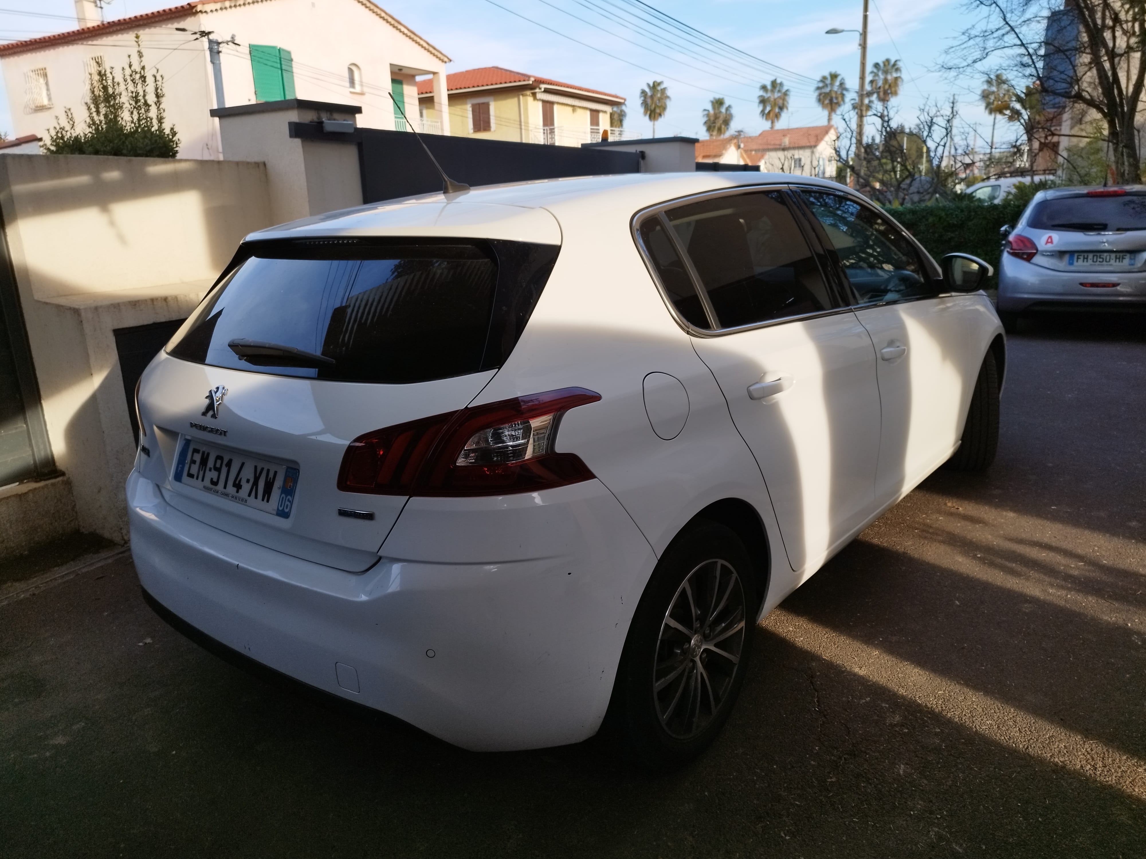 Peugeot 308 met GPS