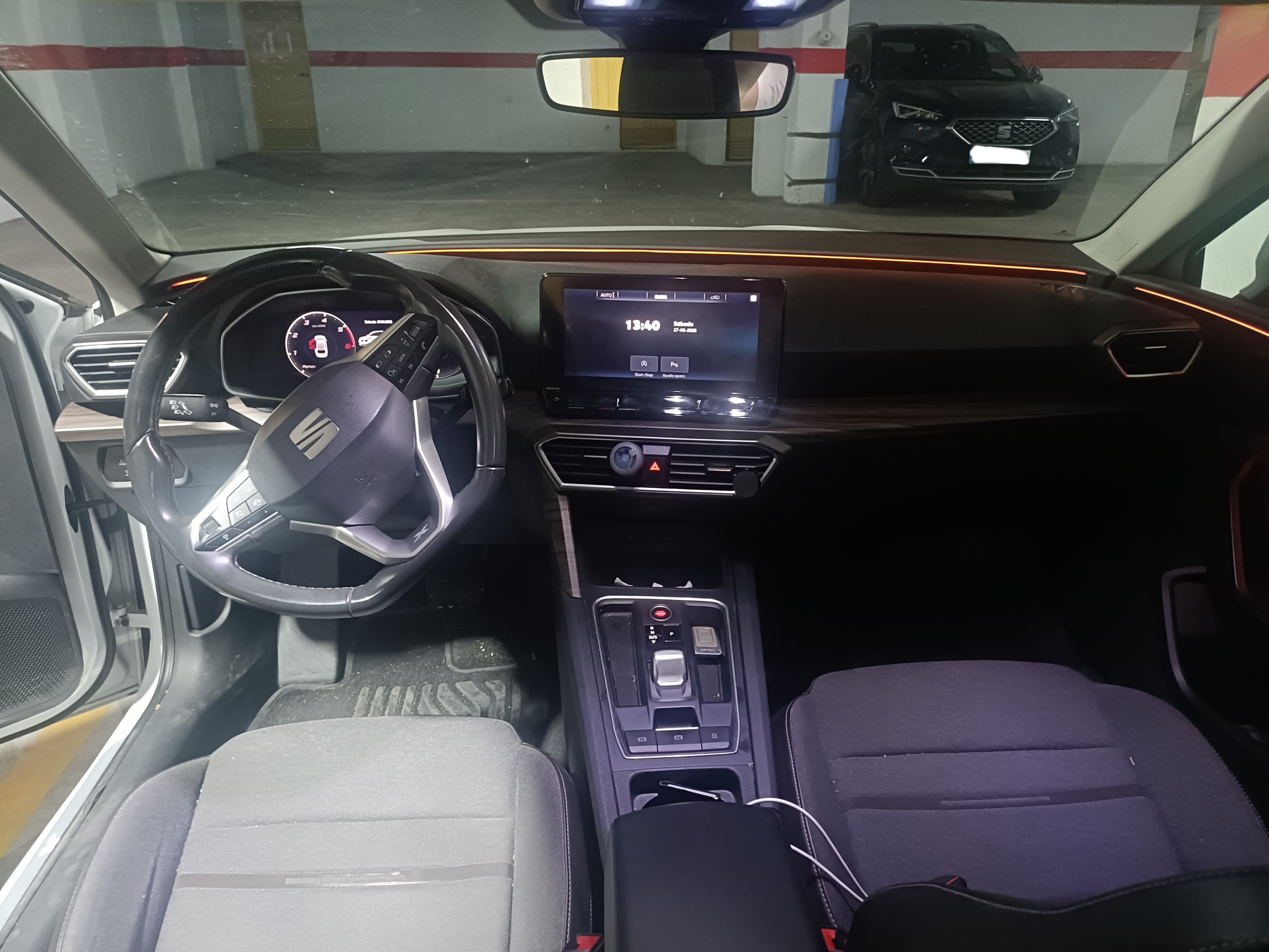 Seat Leon ST 2.0 TDI - 150cv con Control de velocidad