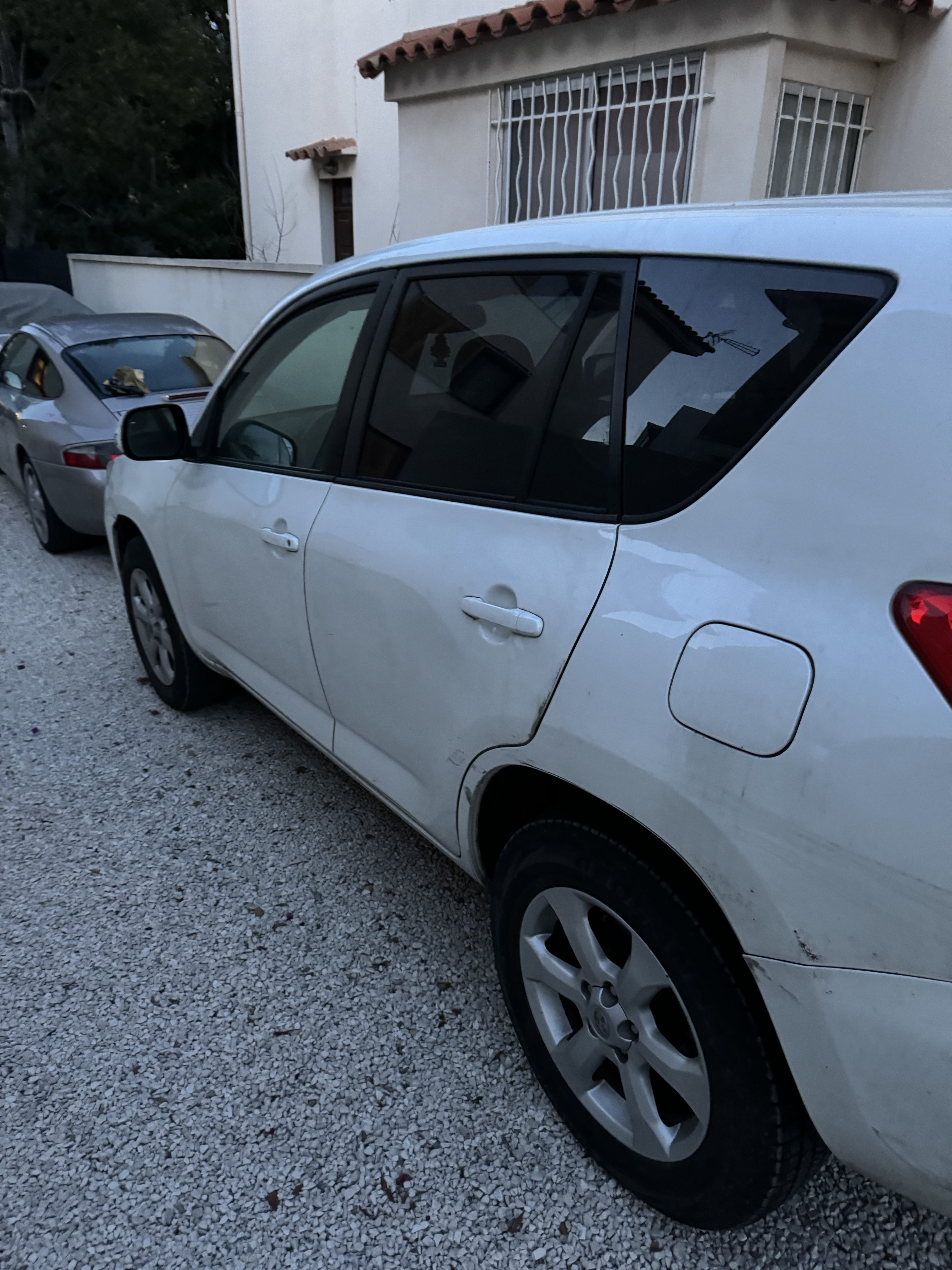 Toyota RAV4 avec Régulateur de vitesse