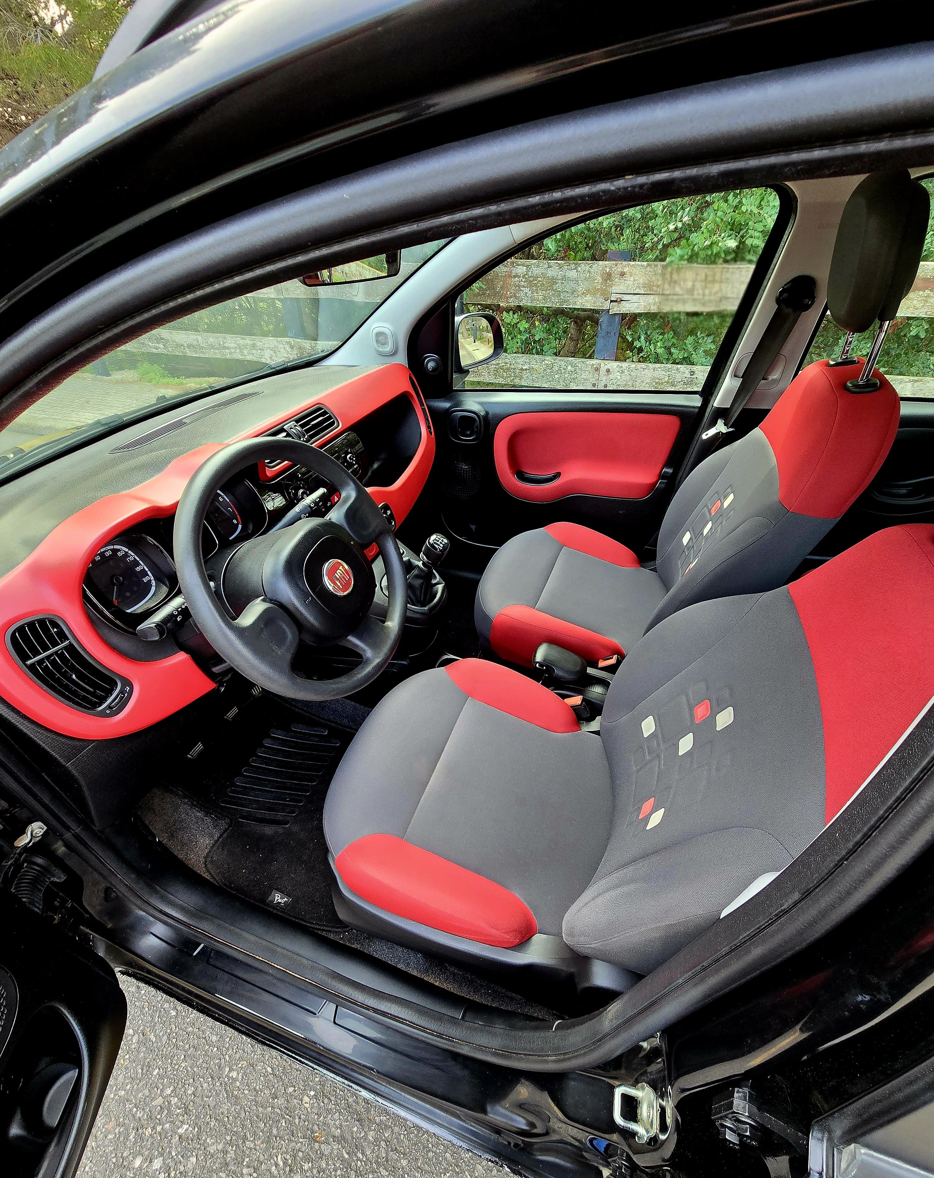 Fiat Panda 1.2 NEGRO
