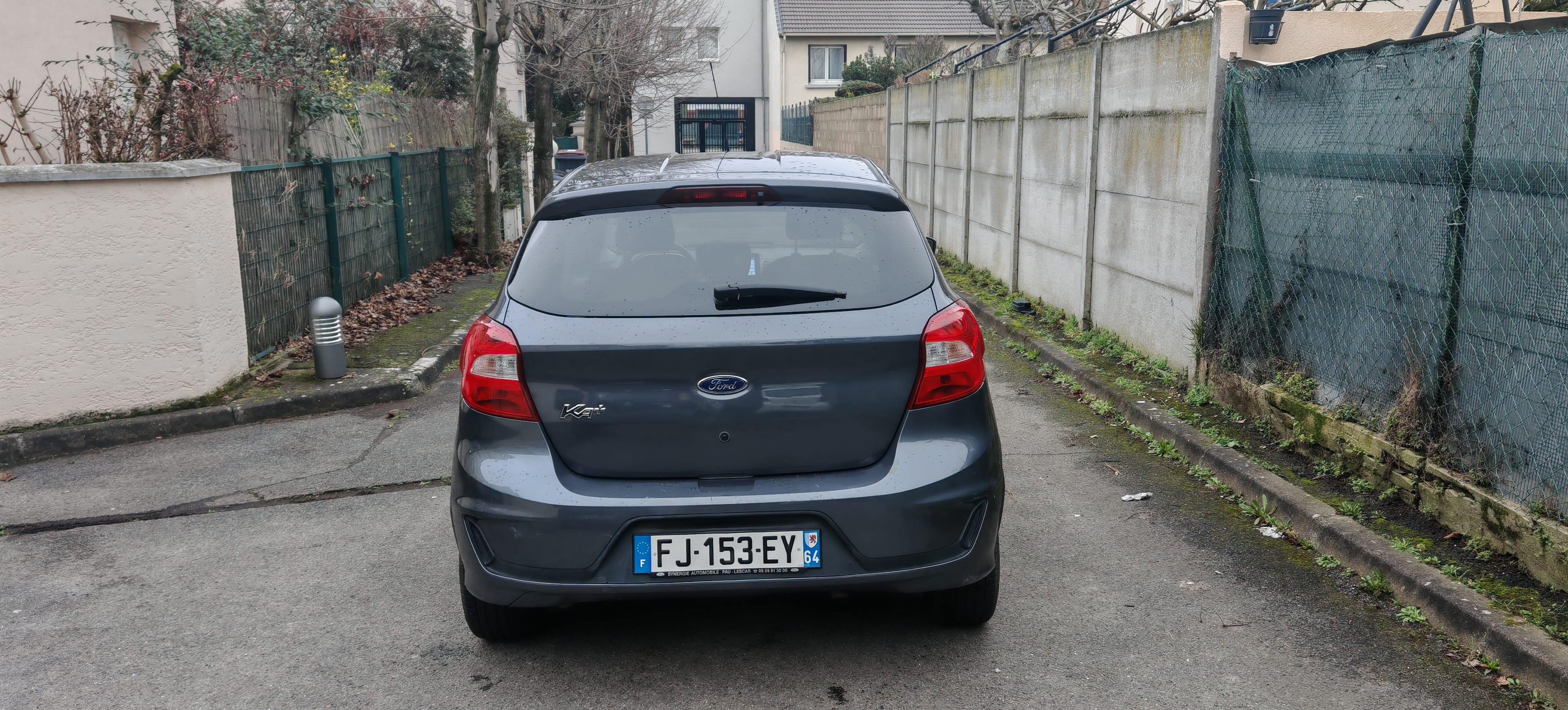 Ford KA+ avec GPS