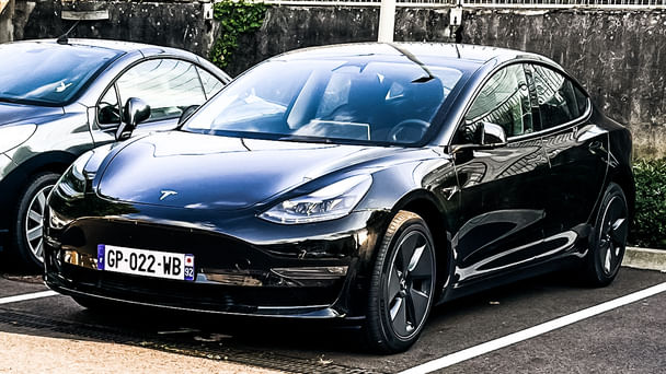 Tesla Model 3, 2023, Électrique, automatique