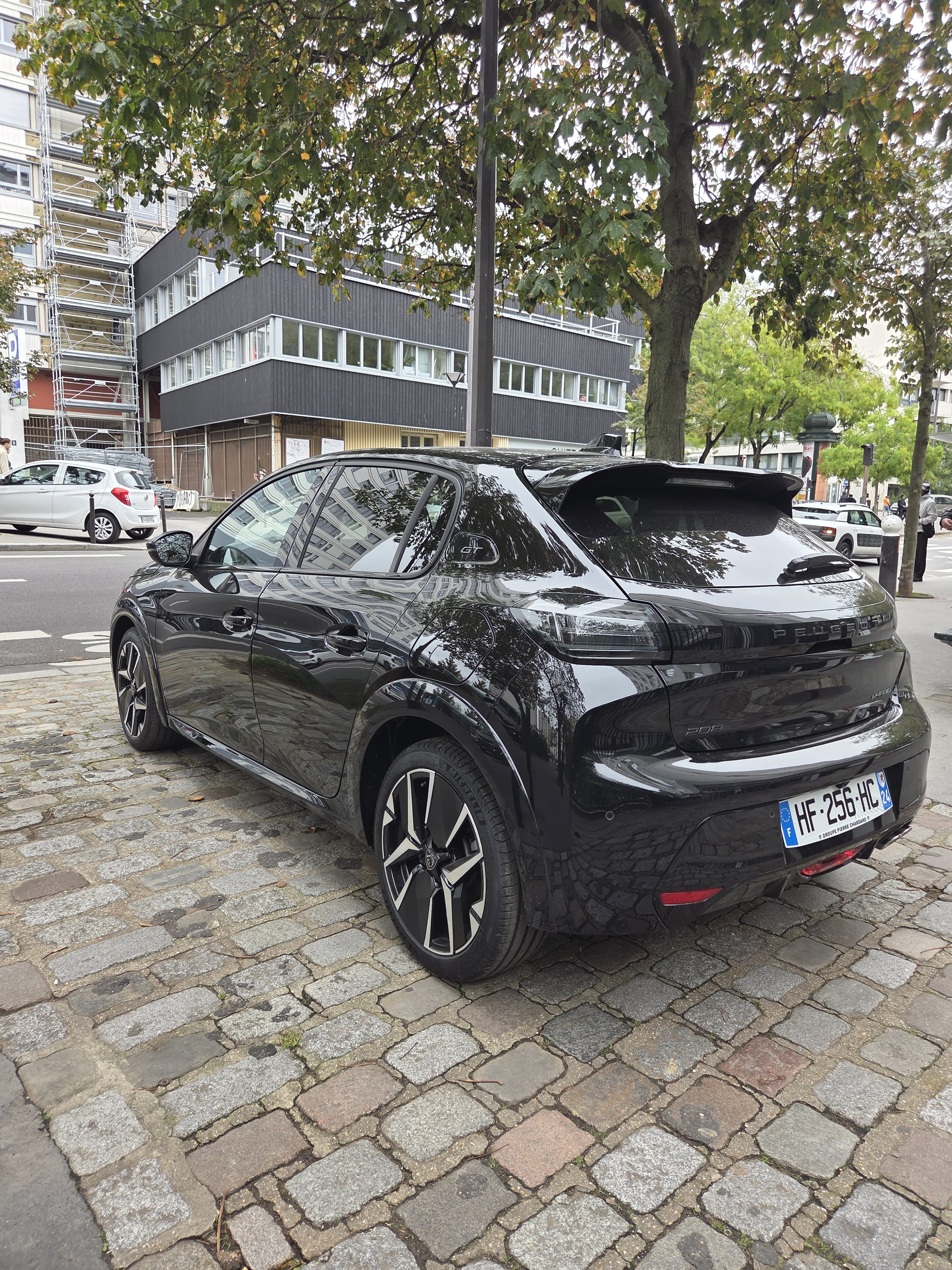 Peugeot 208 avec Climatisation