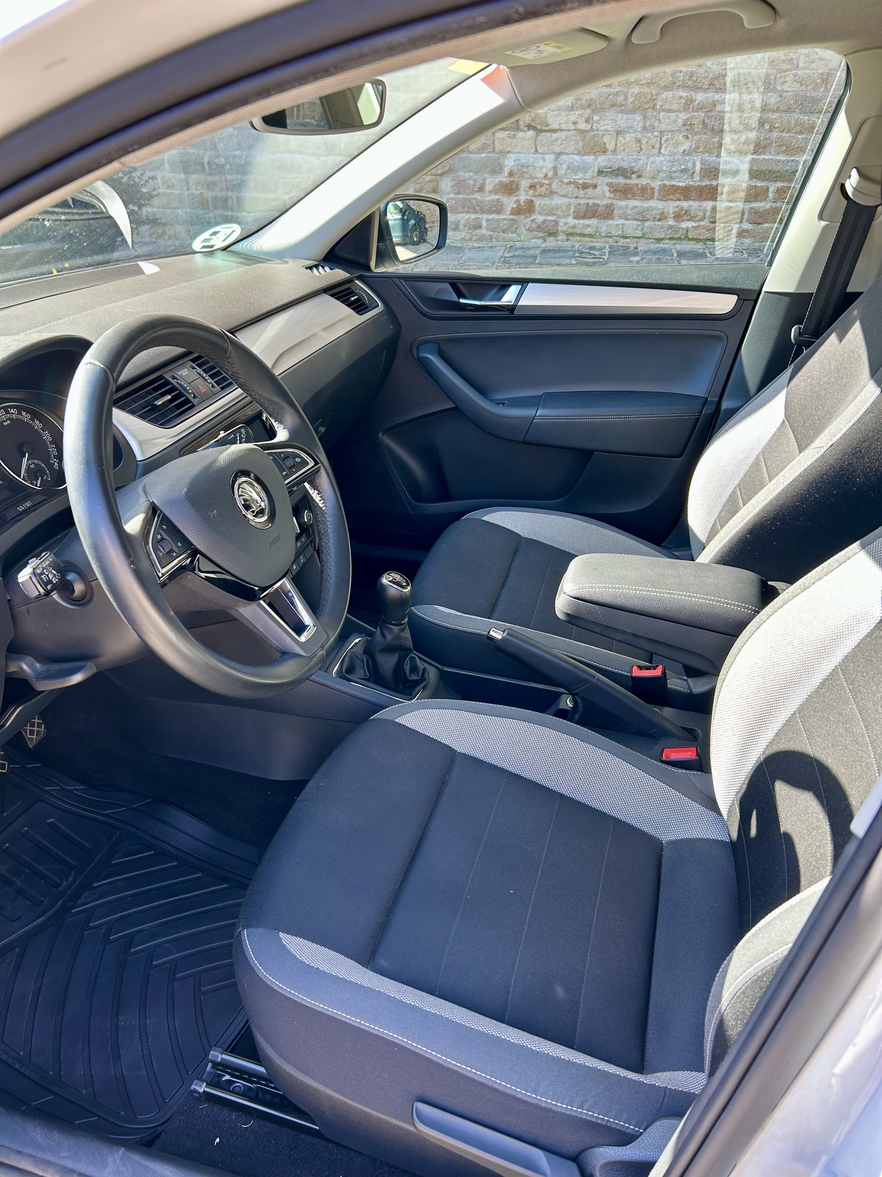 Skoda Rapid Spaceback con Apple CarPlay