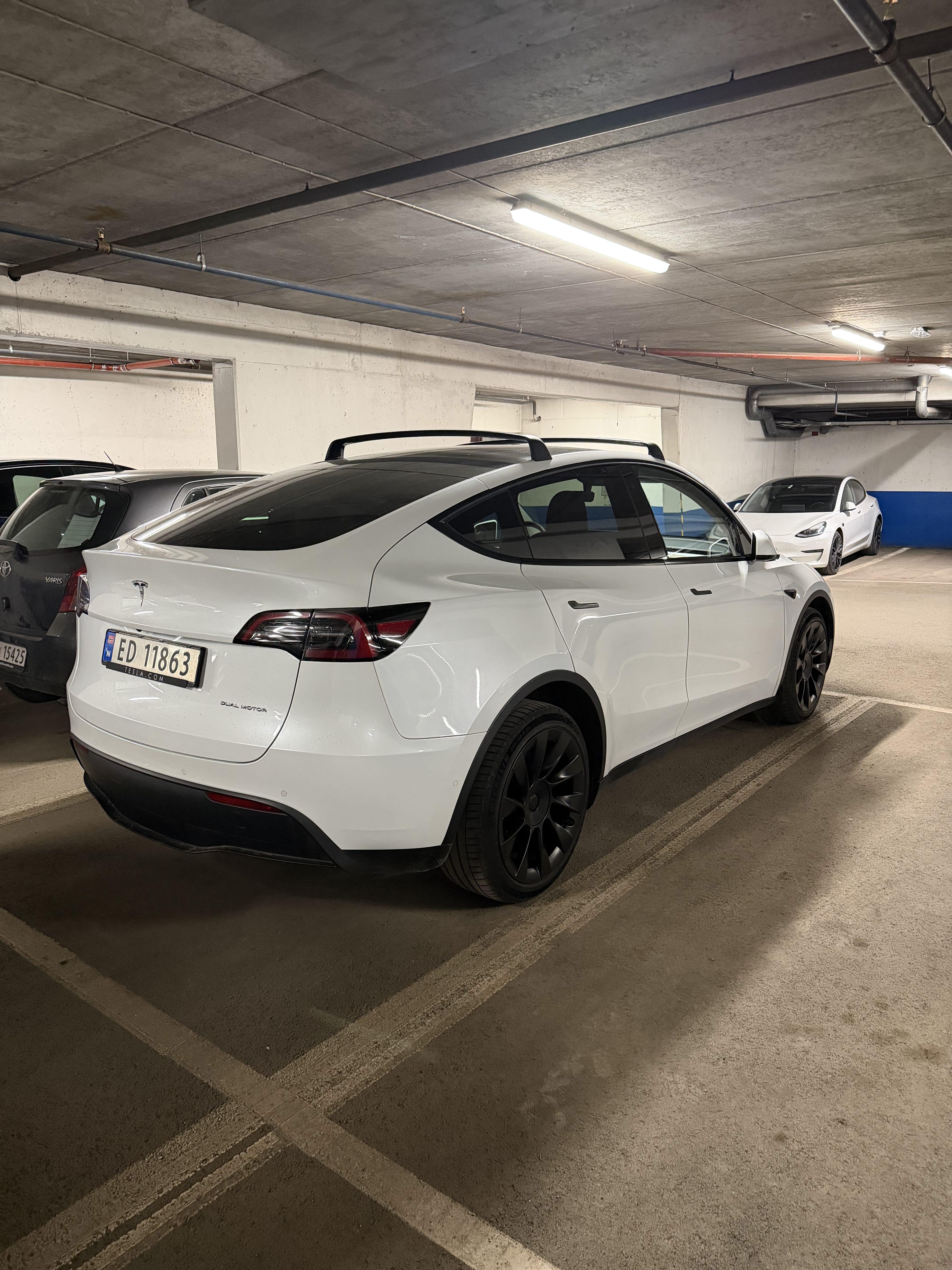 Tesla Model Y Long Range med Aircondition