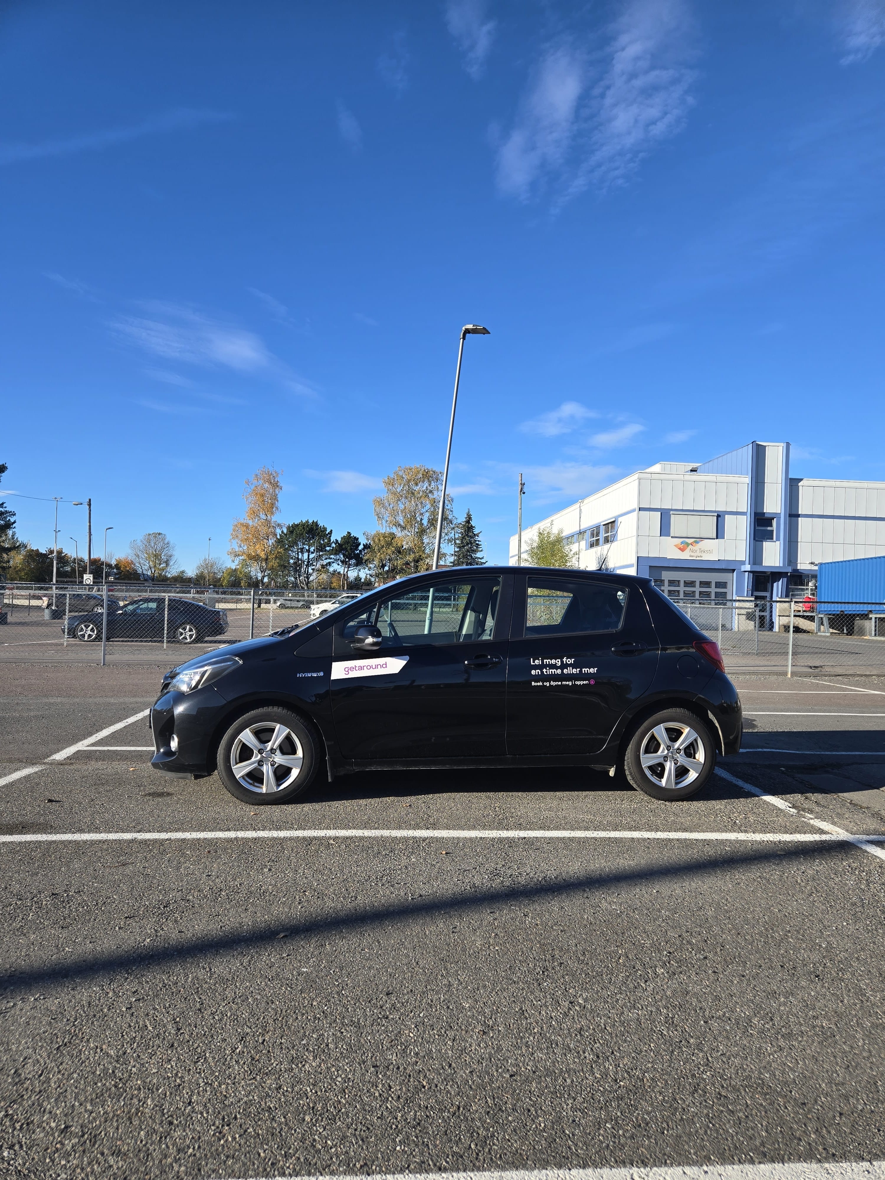 Toyota Yaris Hybrid 1,5 Bensin, Automat med Aircondition