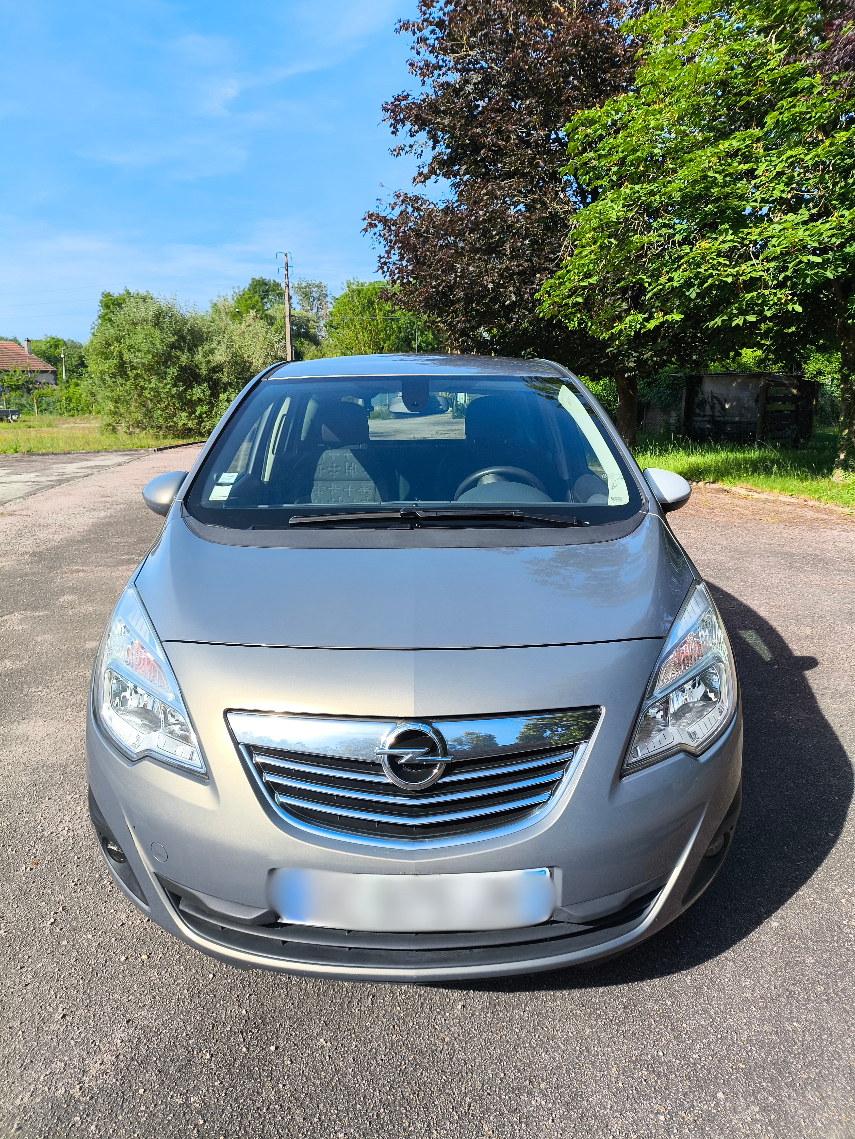 Opel Meriva avec Port USB