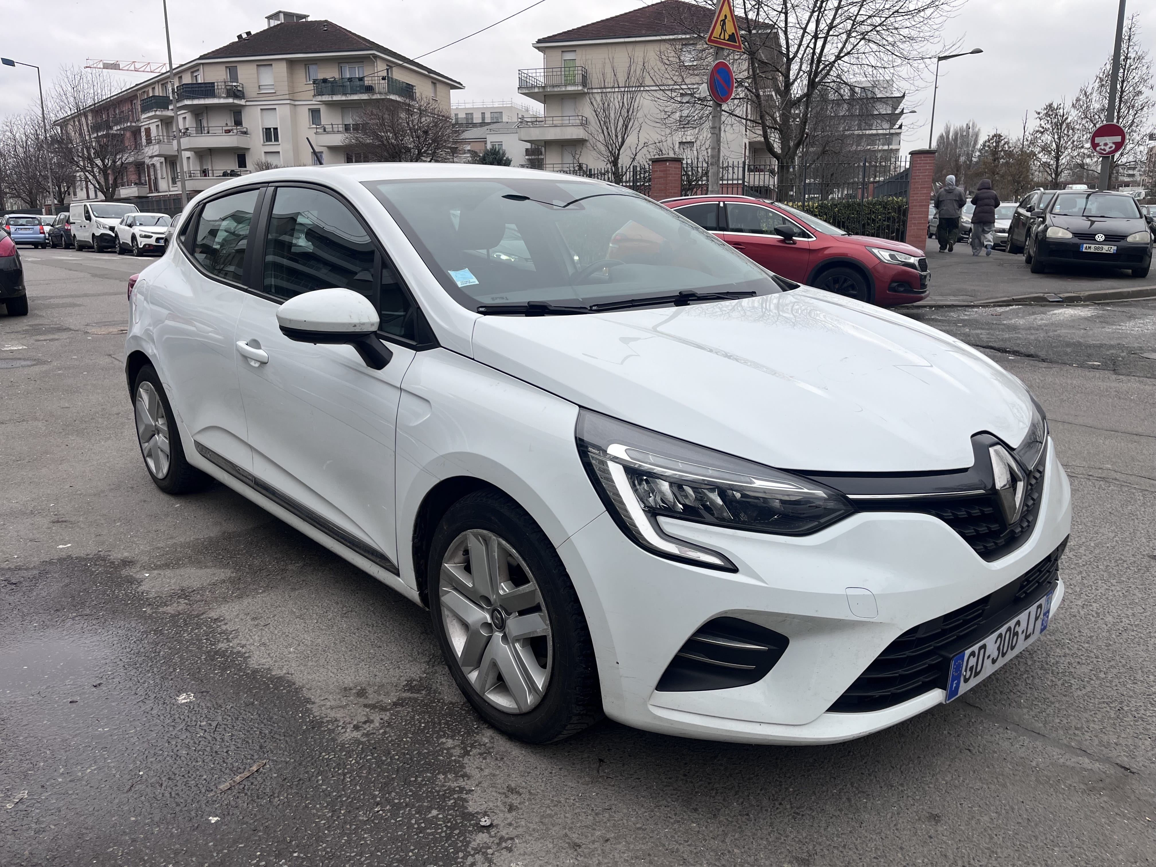 Renault Clio E-tech, 2021, Essence 95 / Électrique (hybride), automatique