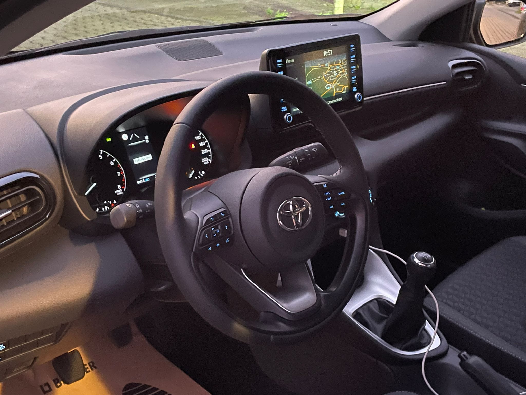 Toyota Yaris met Cruise control