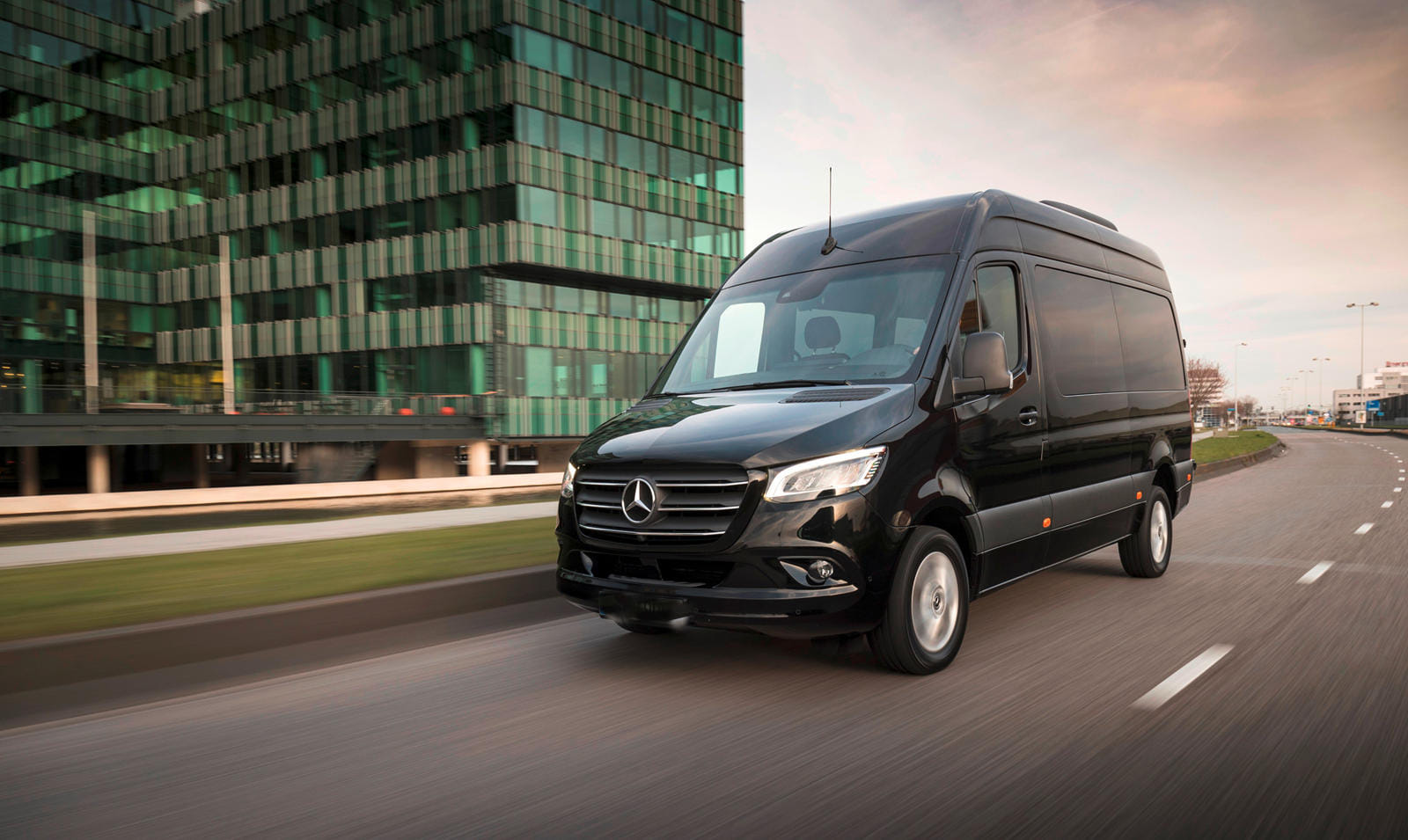 Mercedes-Benz Sprinter Combi, 2020, Diesel, Automatik, 9 Sitze und mehr