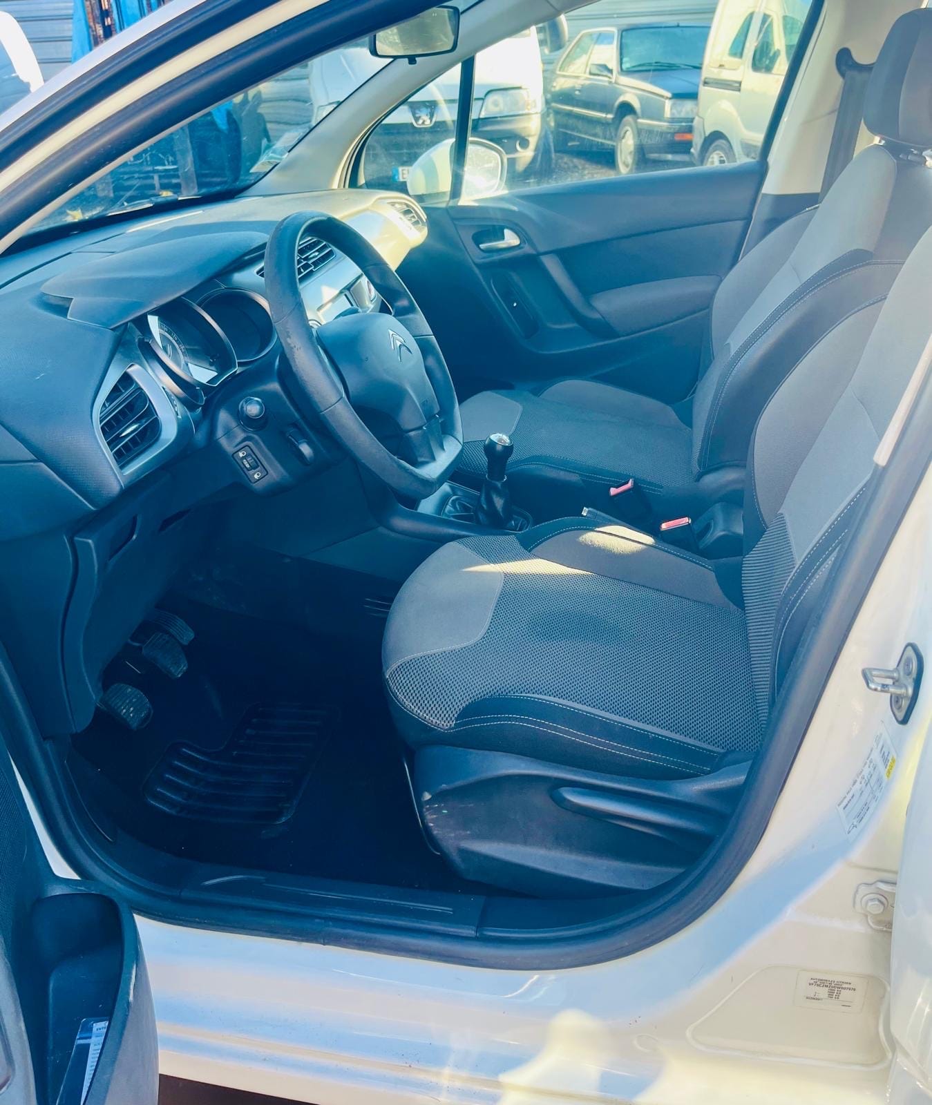 Citroen C3 avec Autoradio