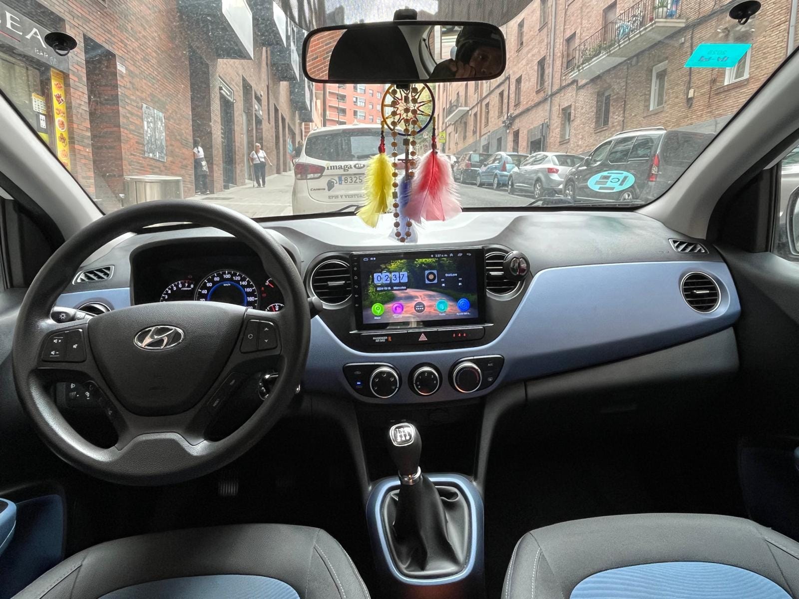 Hyundai i10 mit Navigationsgerät