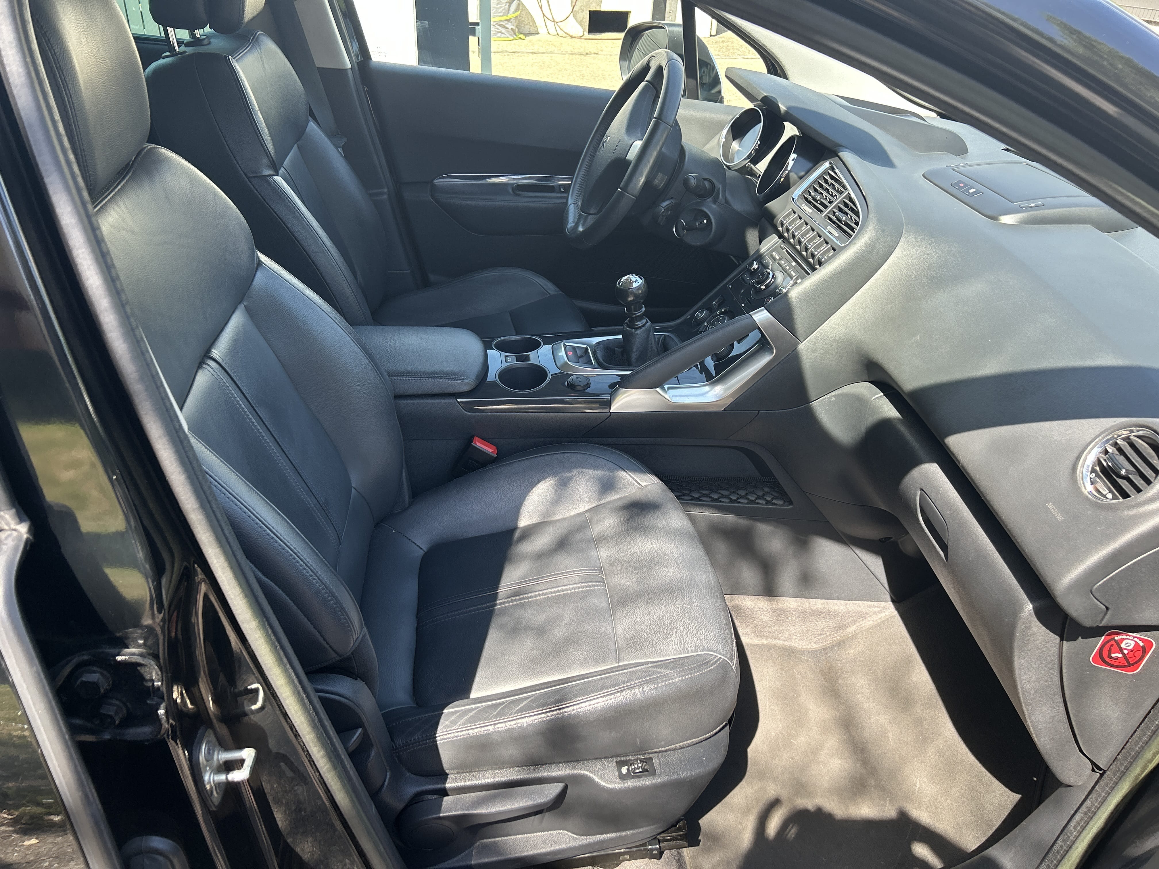 Peugeot 3008 avec Siège bébé