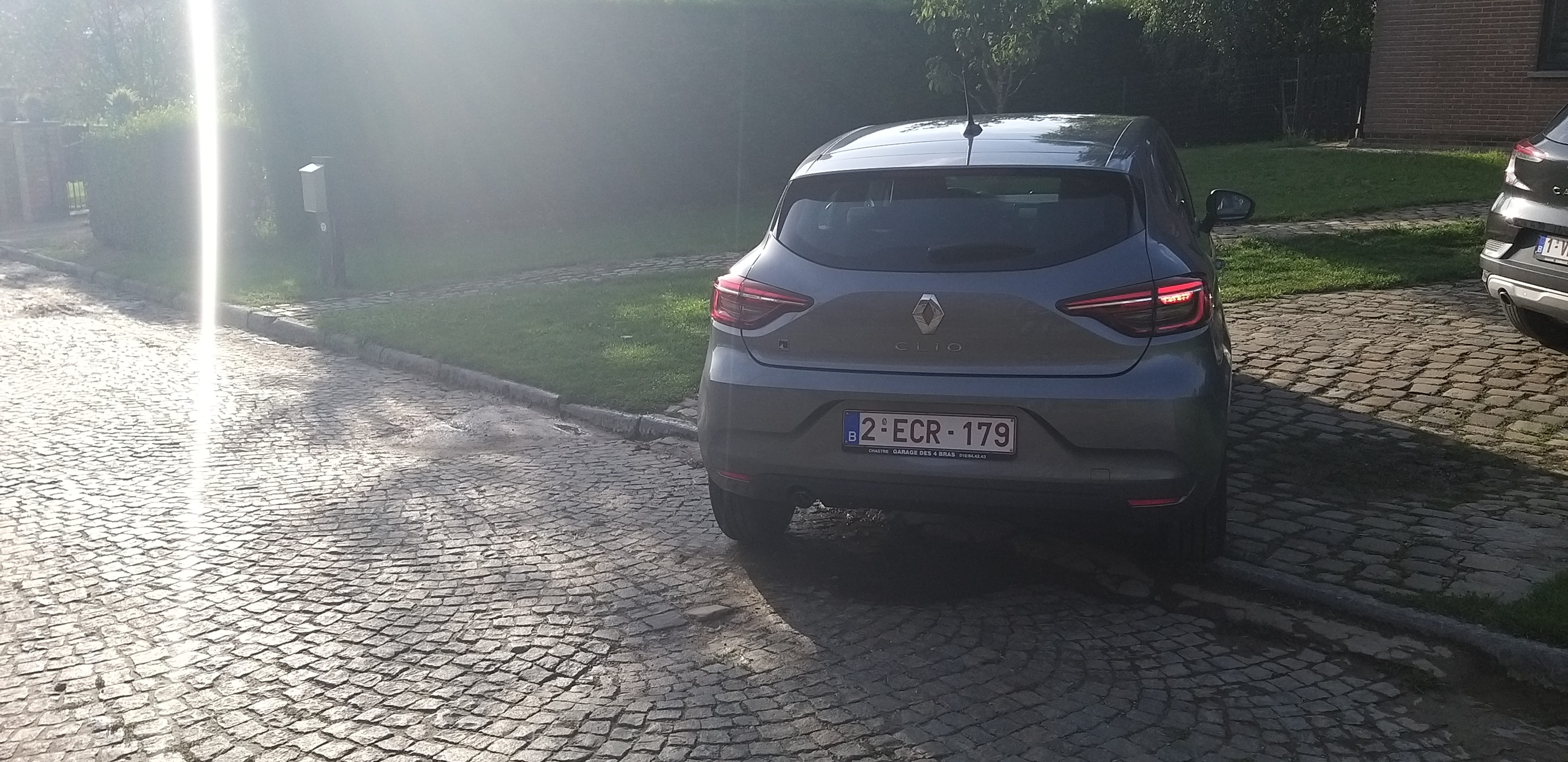 Renault Clio 1.0  E10 95 avec Régulateur de vitesse