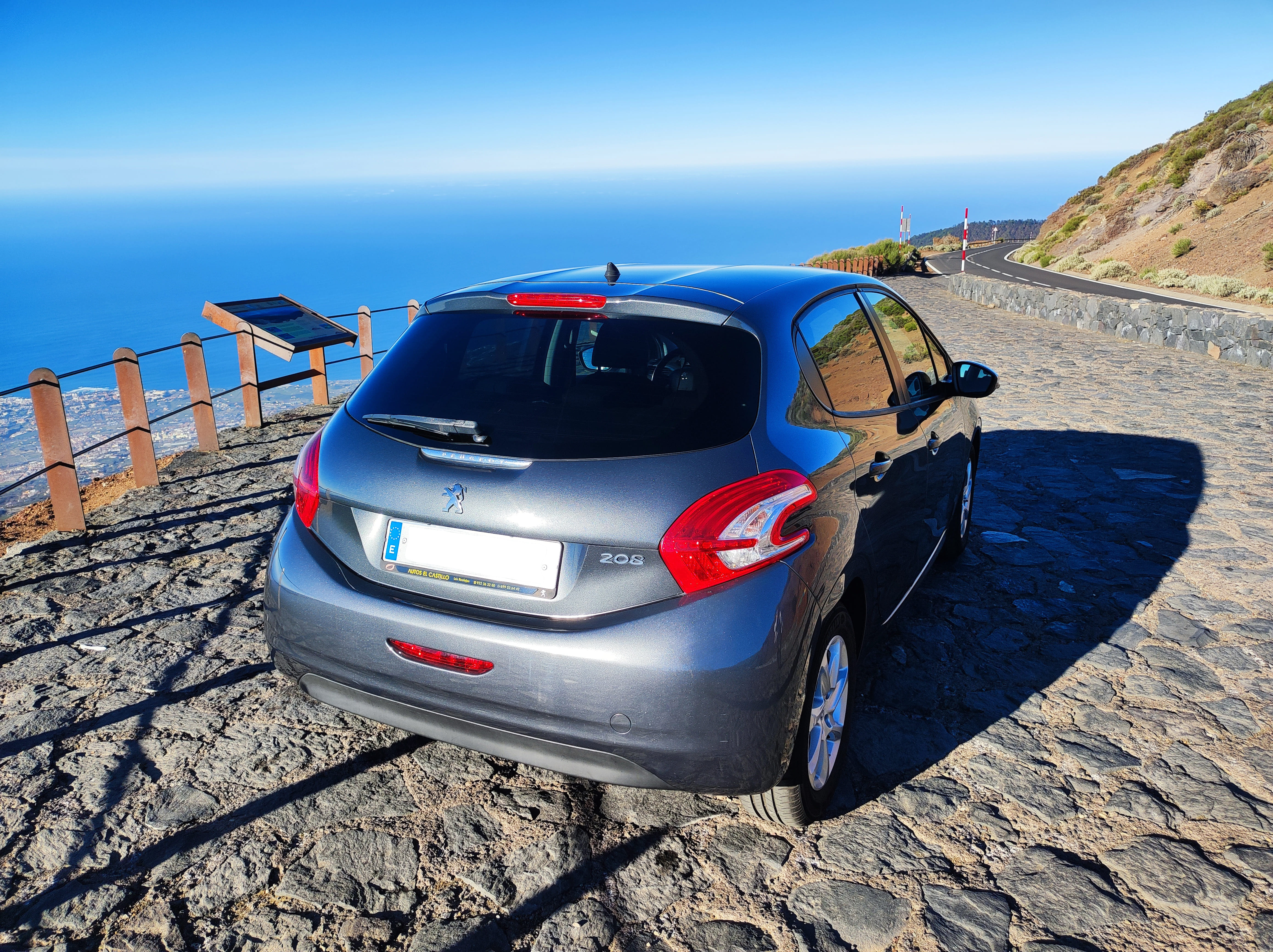 Peugeot 208 1.2 Style con Control de velocidad